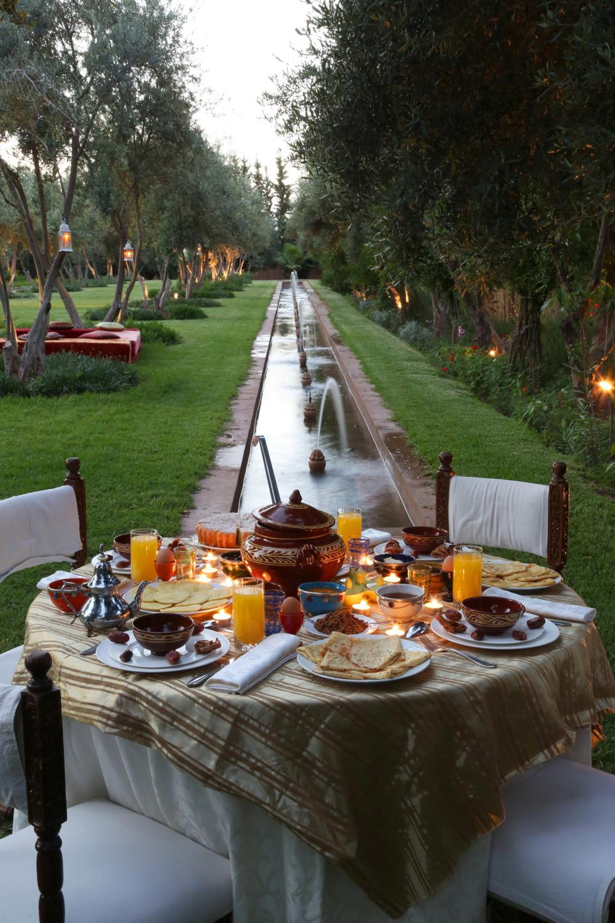 dining