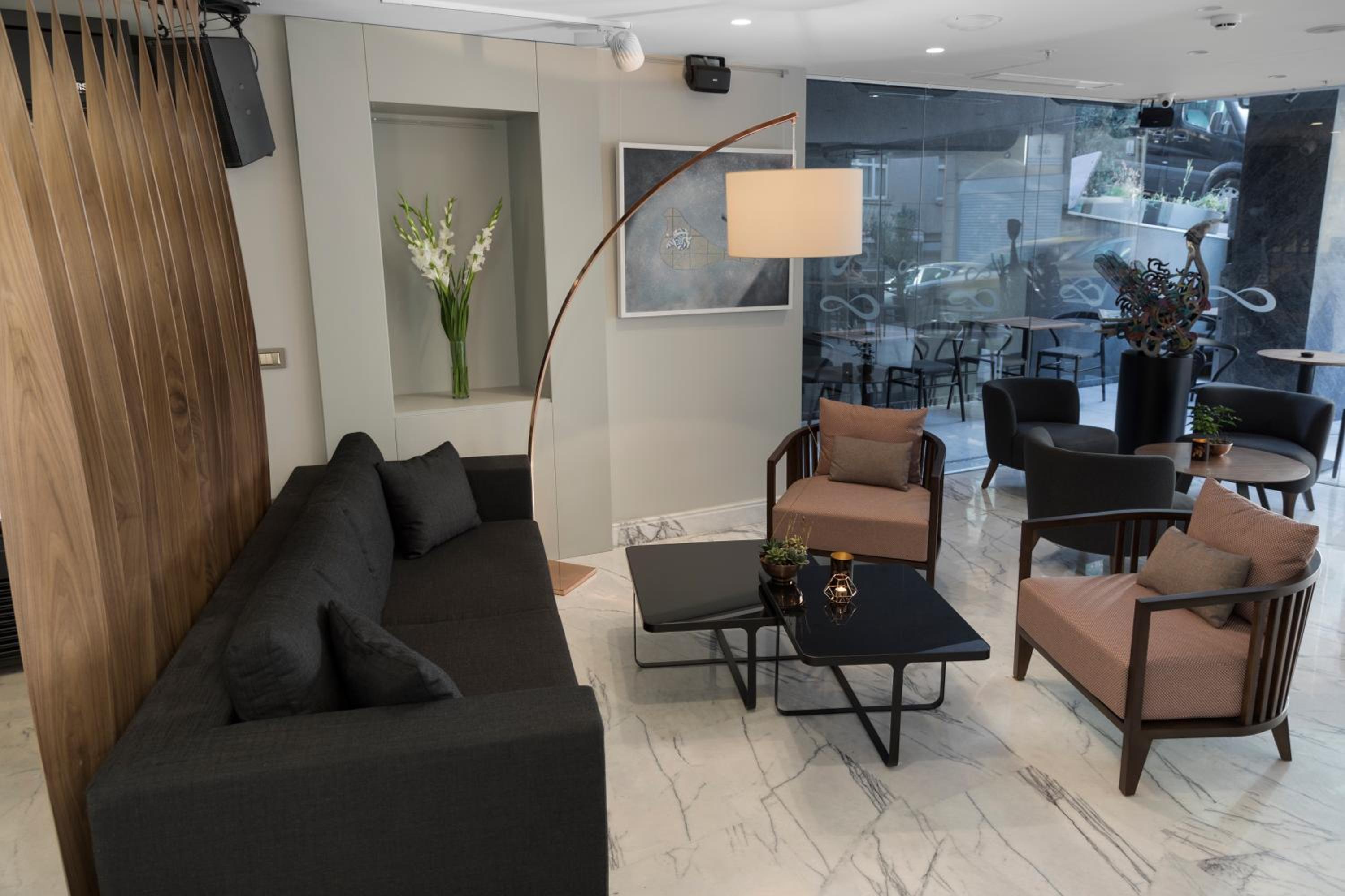 Endless Art Hotel-Special Category - Image 11