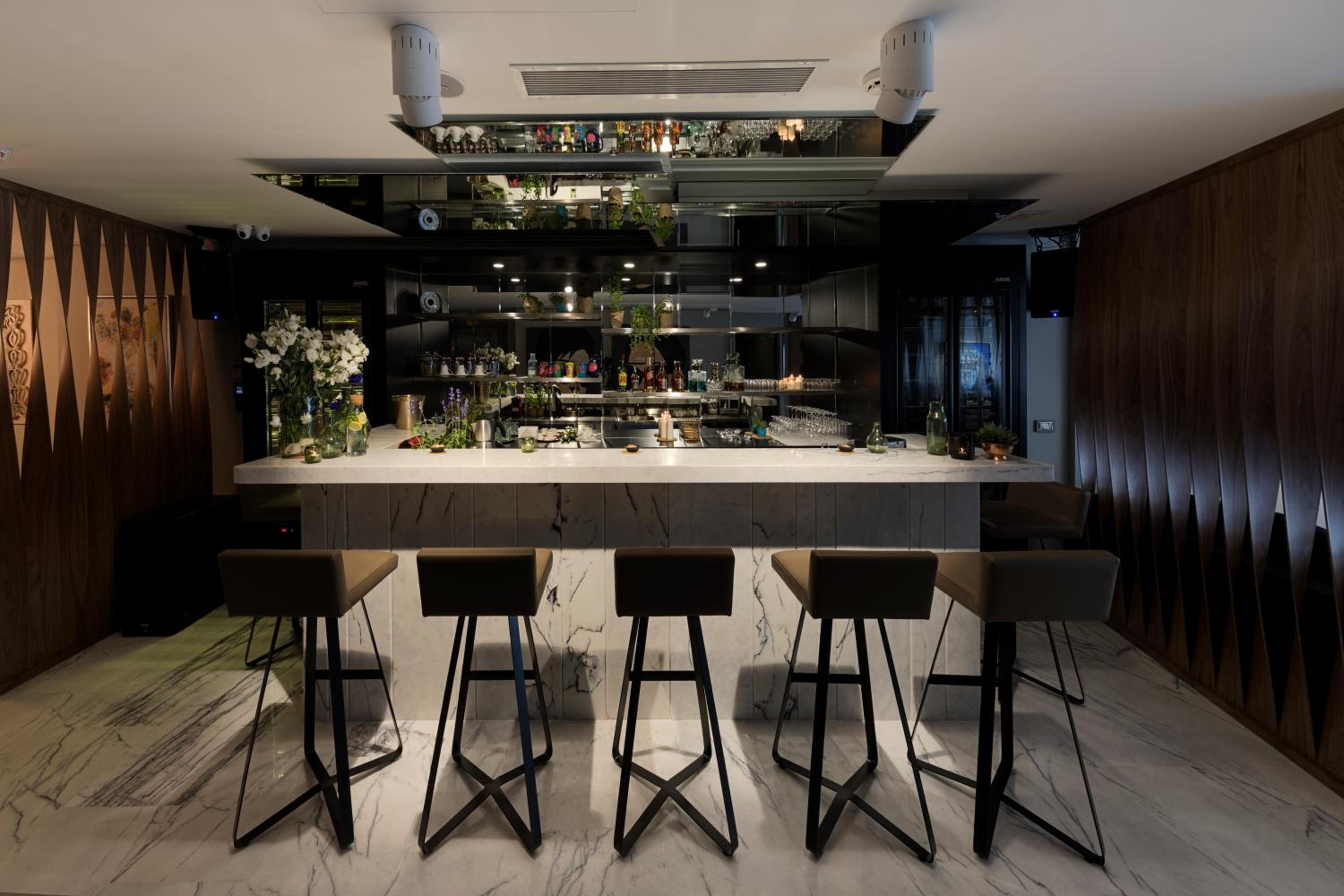 Endless Art Hotel-Special Category - Image 70