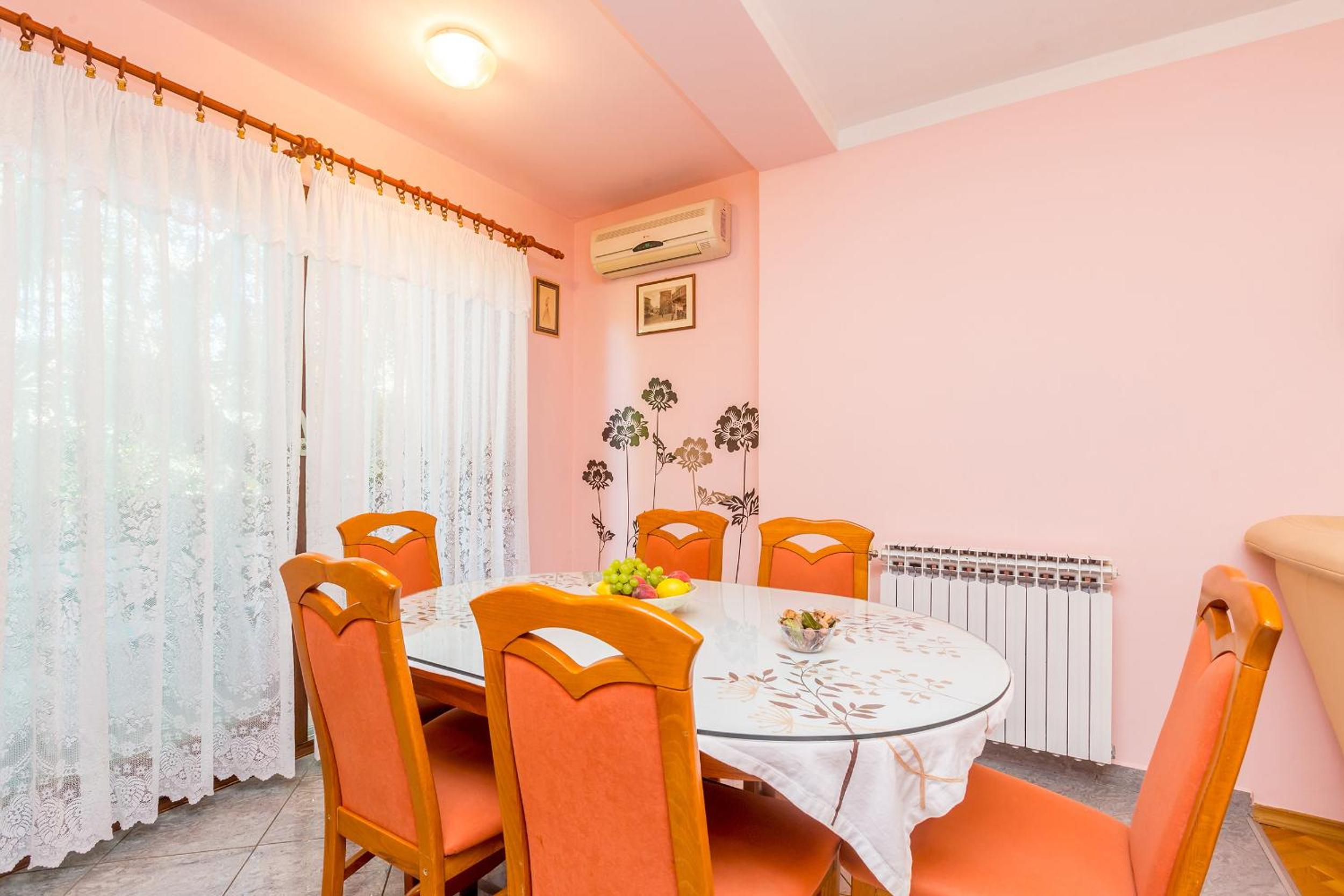 Apartments Bolonic view 3