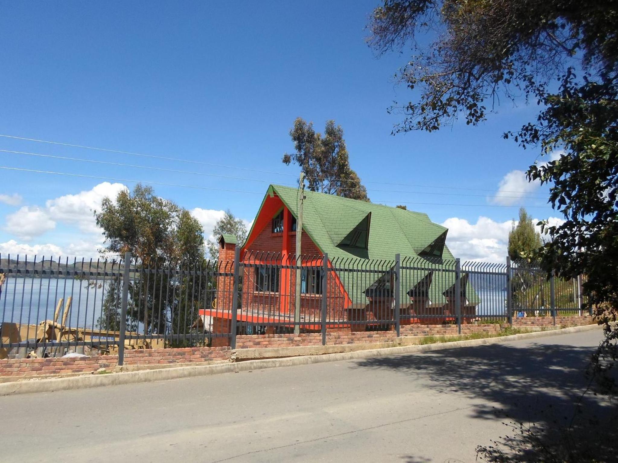 El Chalet del Lago