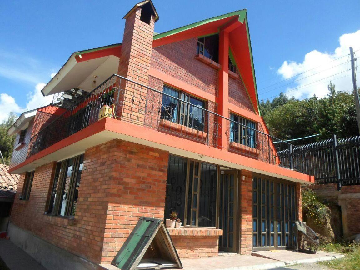 El Chalet del Lago