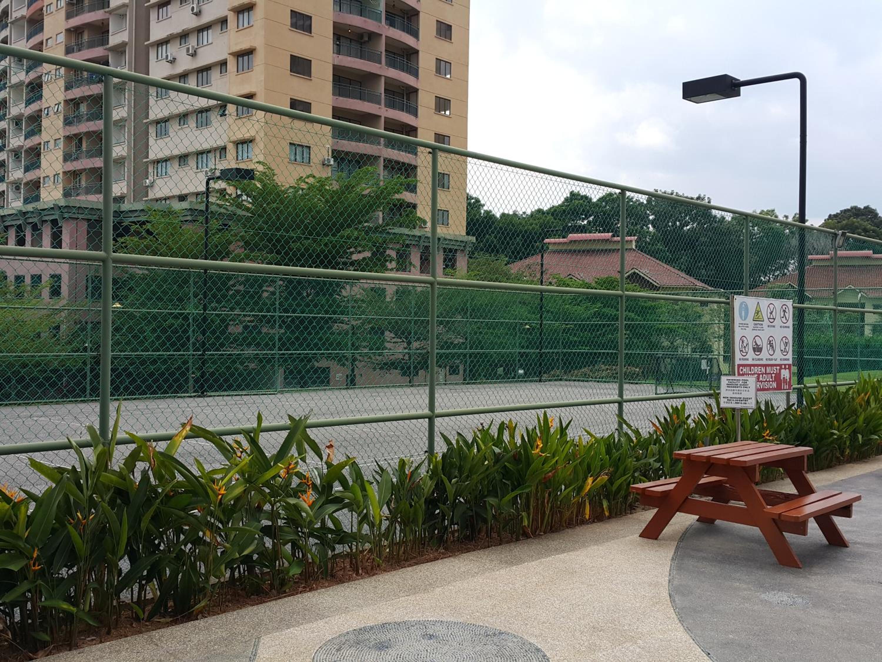 D Savoy Famosa Condo view 4