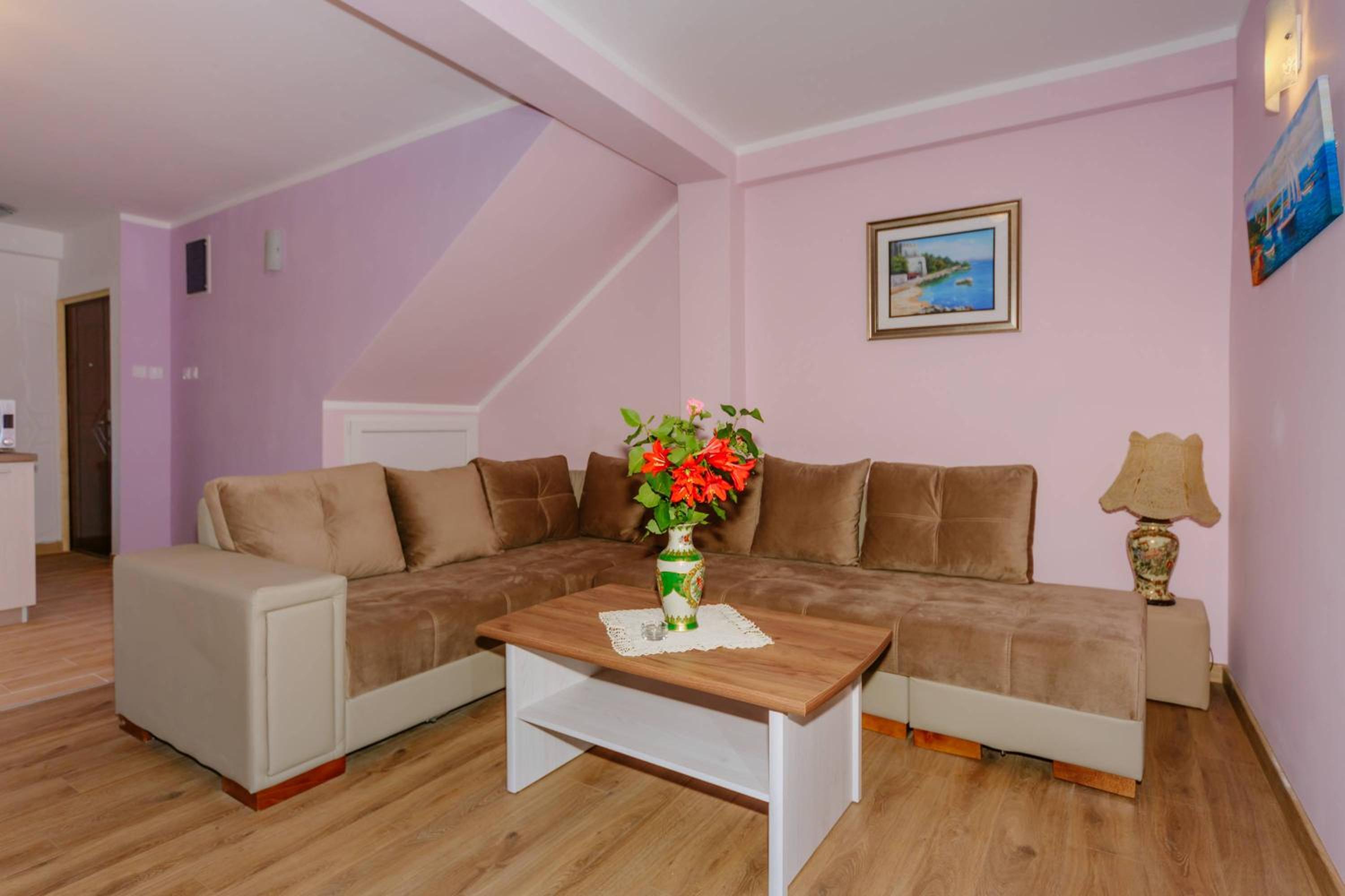 Paradise Bay Apartments