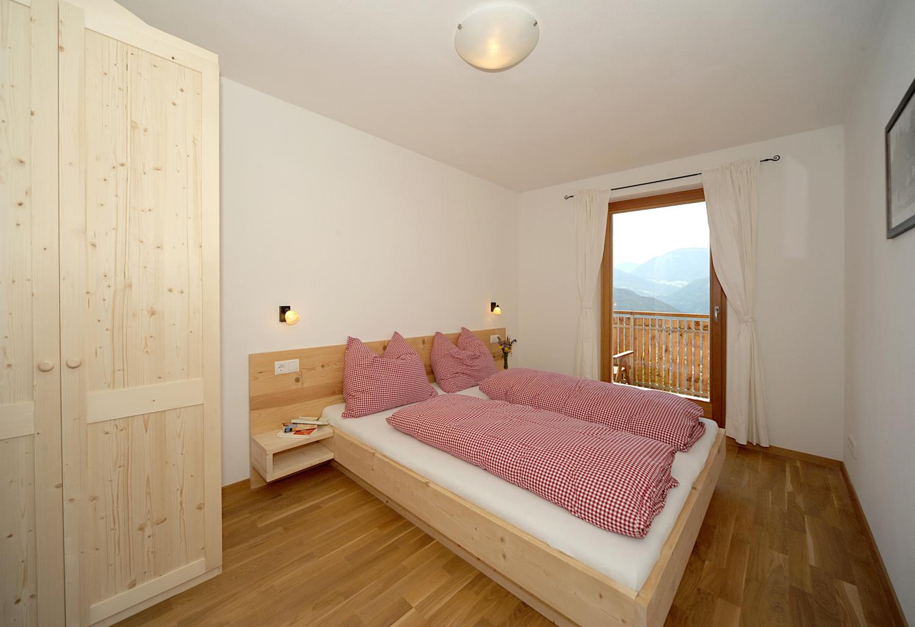 Rumpelehof view 2
