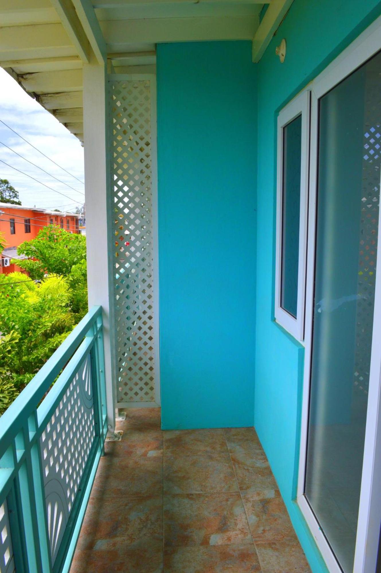 Ella's Park View Townhouse Crown Point