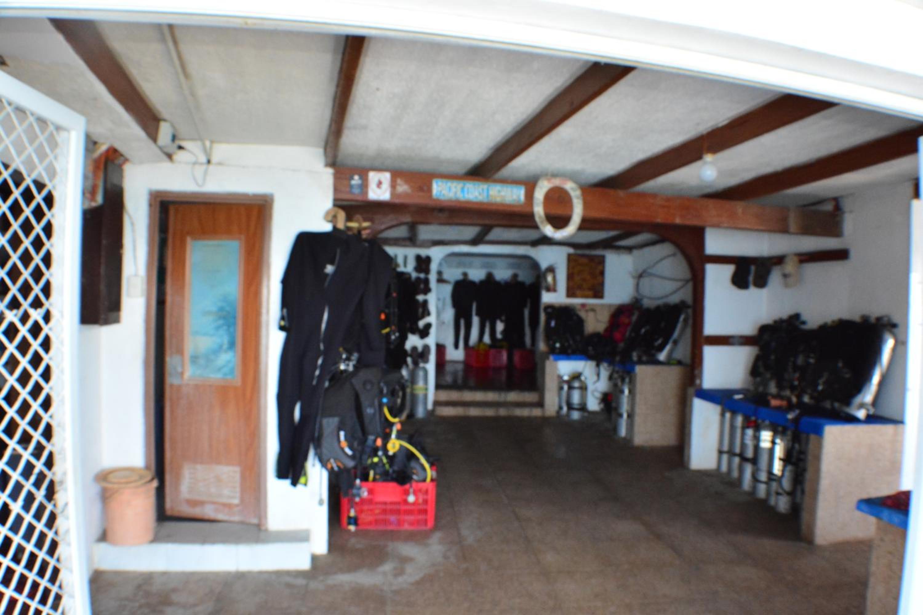 Captngreggs Dive Resort