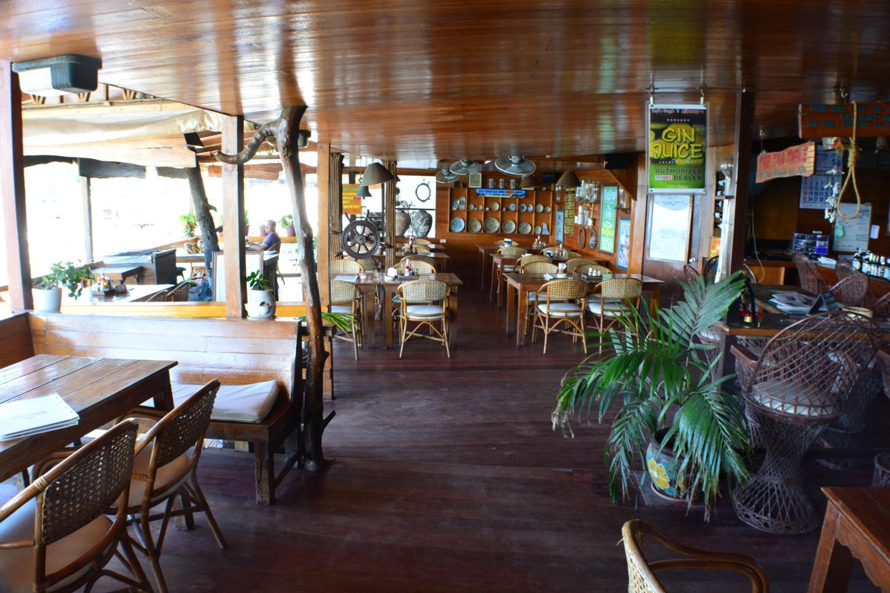 Captngreggs Dive Resort