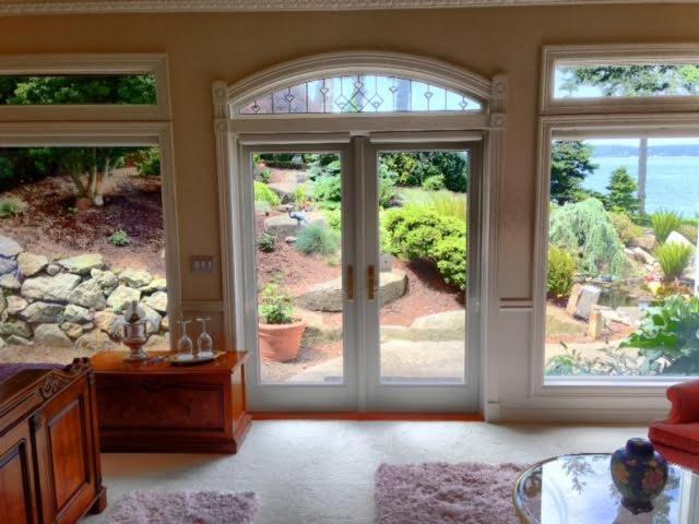 Sea Mist Waterfront B&B