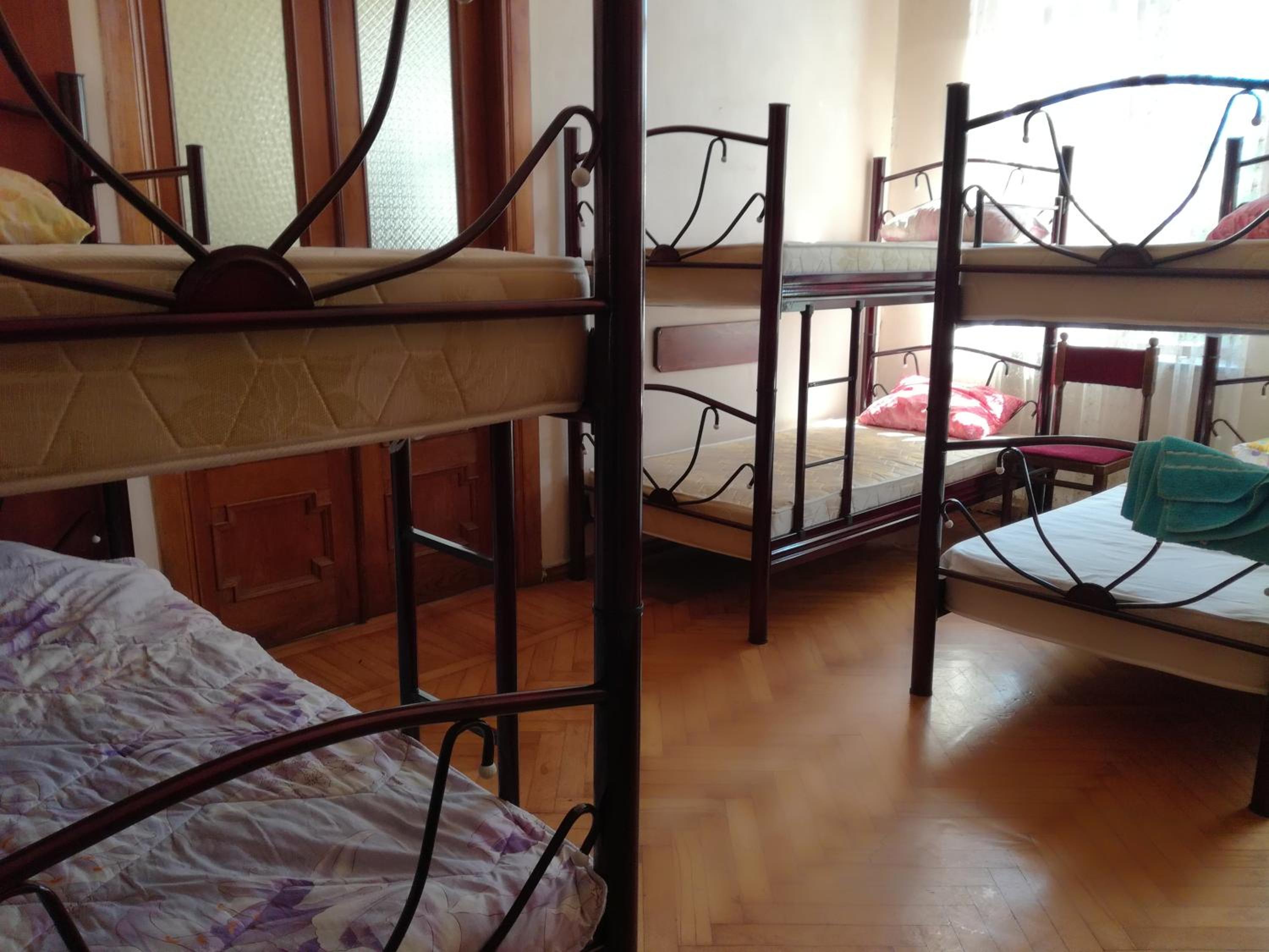 Photo 6