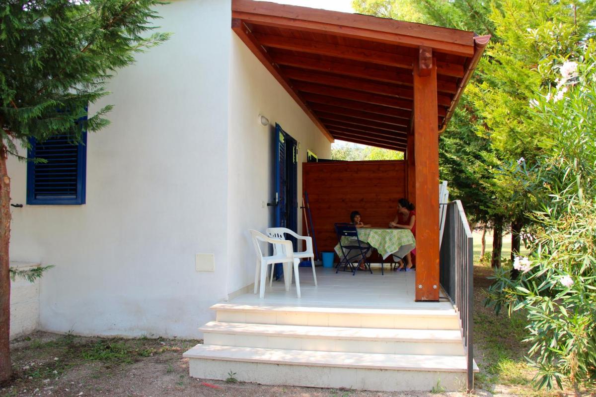 outdoor BBQ area