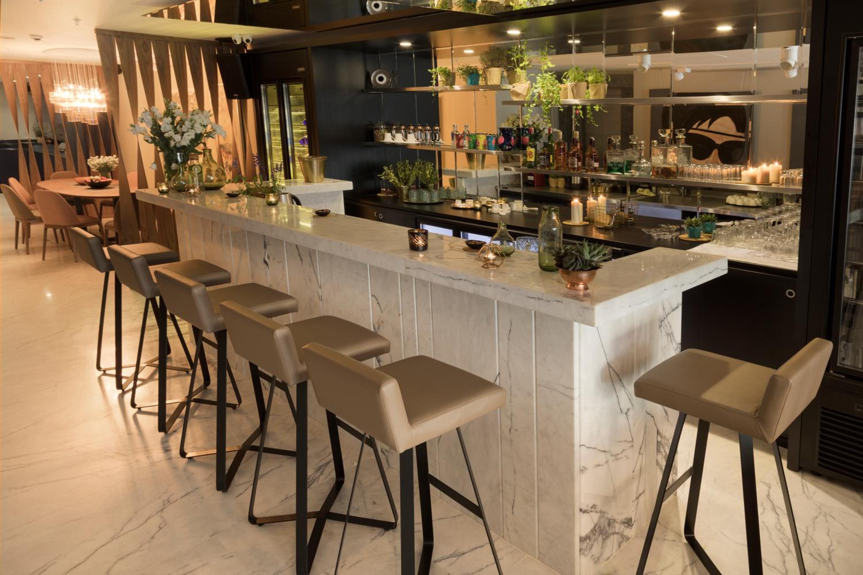 Endless Art Hotel-Special Category - Image 58