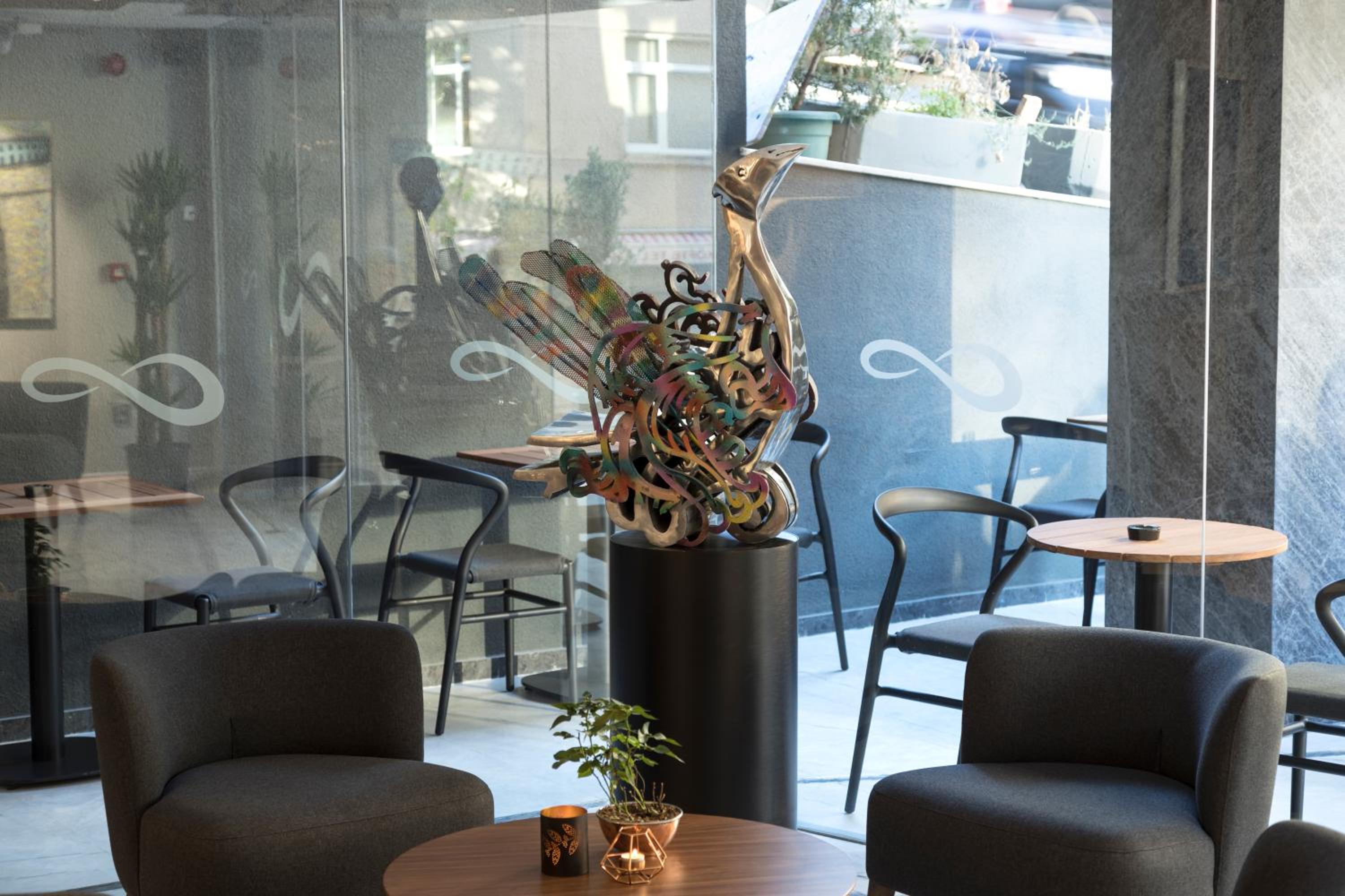 Endless Art Hotel-Special Category - Image 12