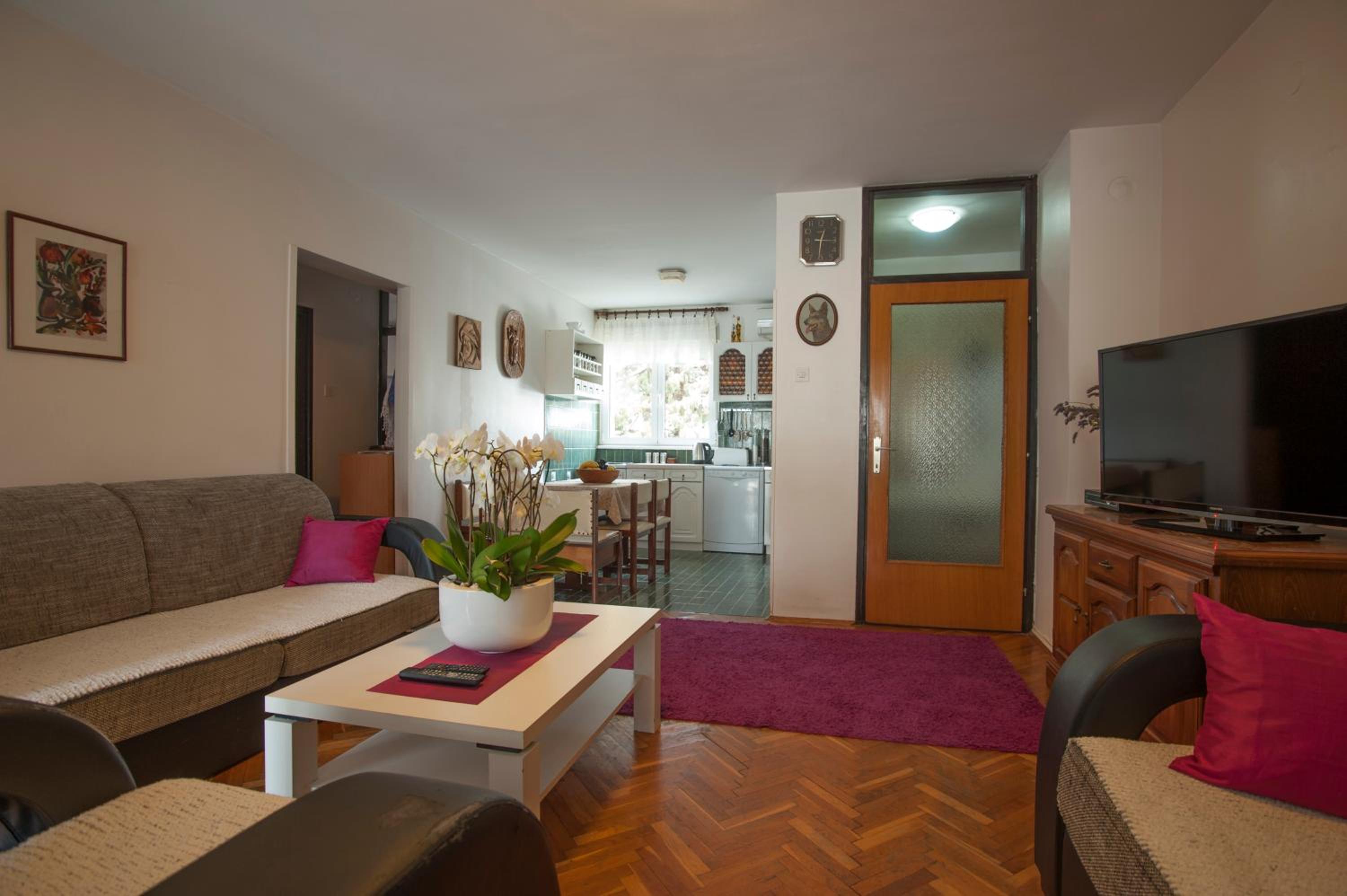 Apartman Mina view 3
