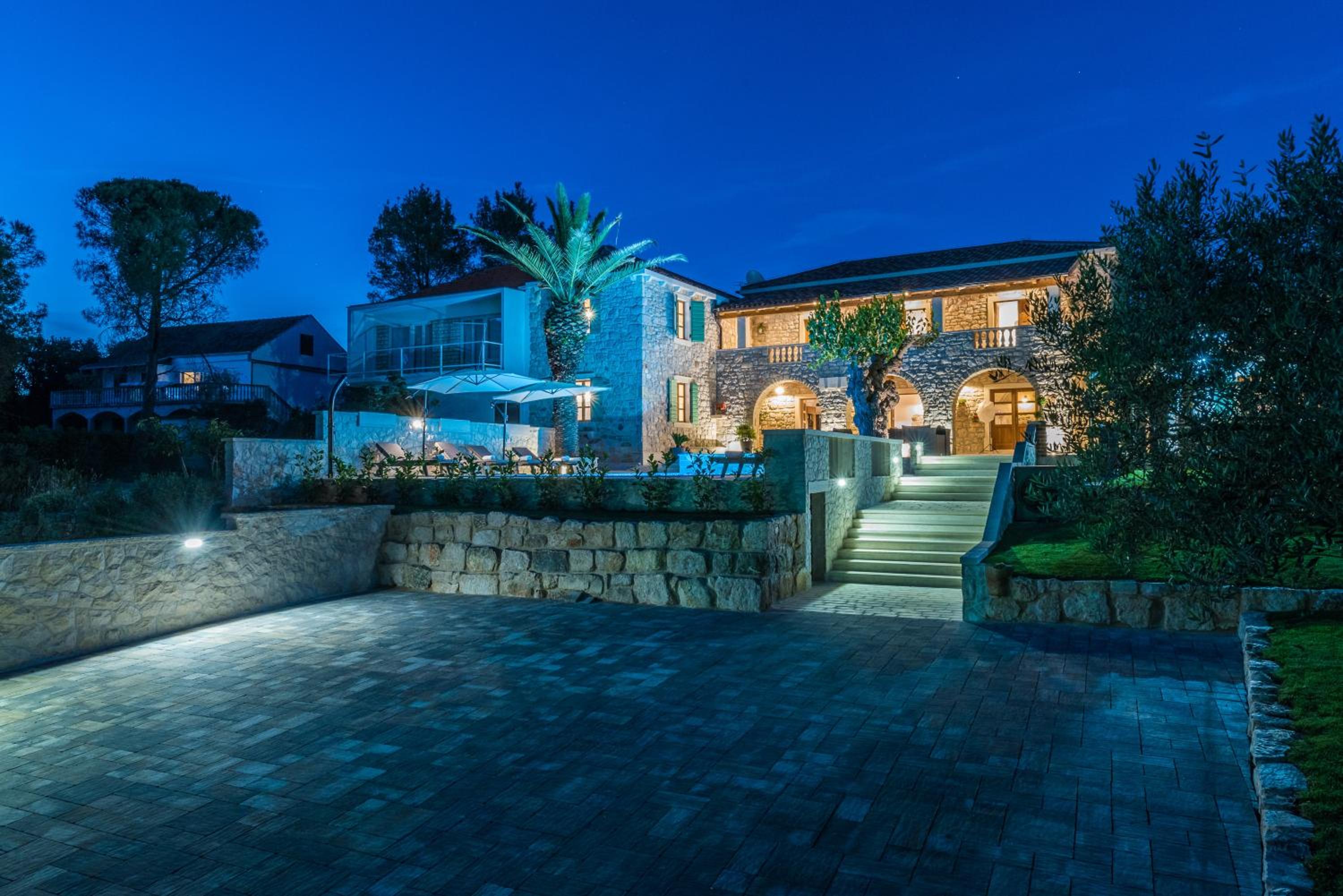 Hotel Villa Dumina - Image 1