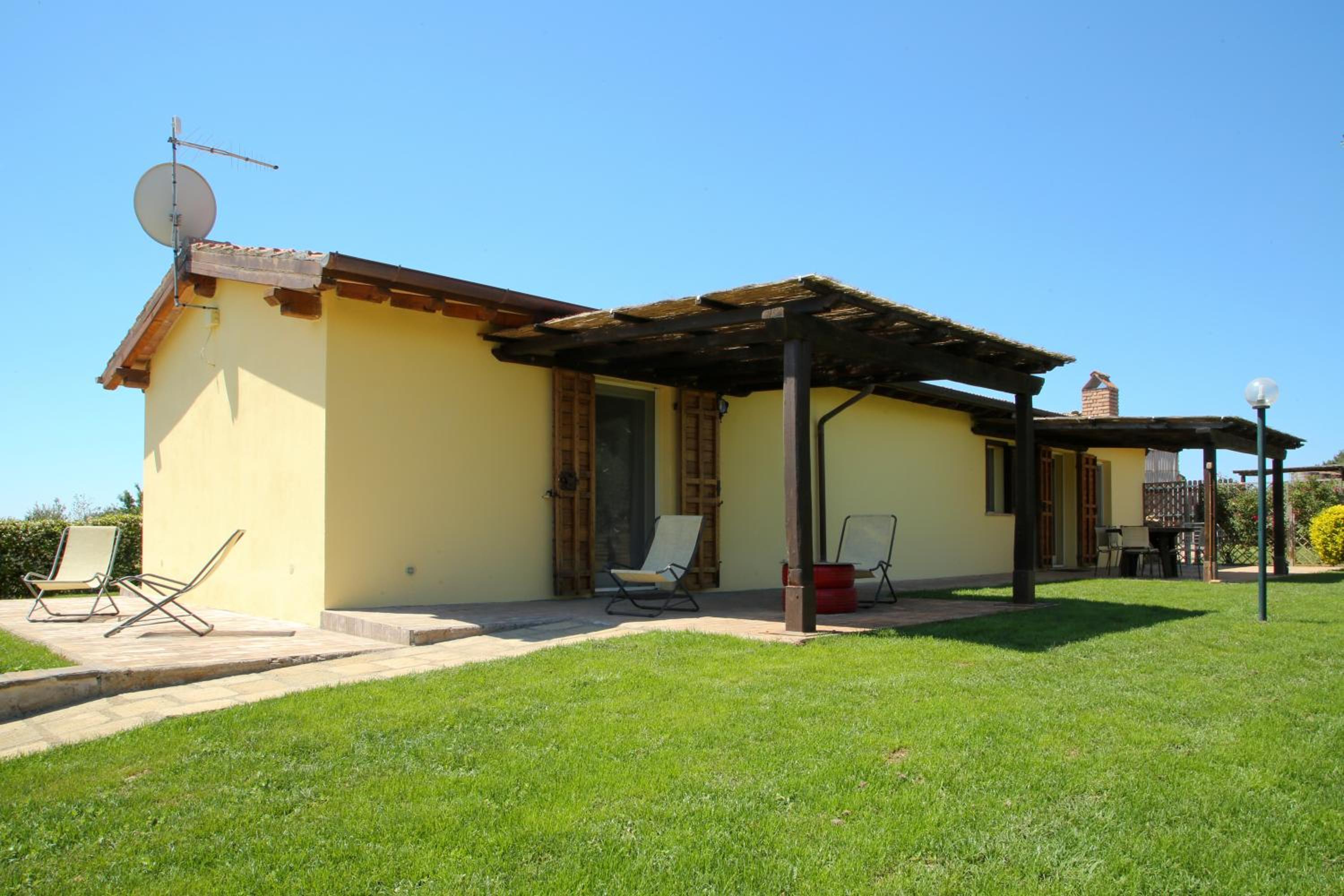 Photo 42