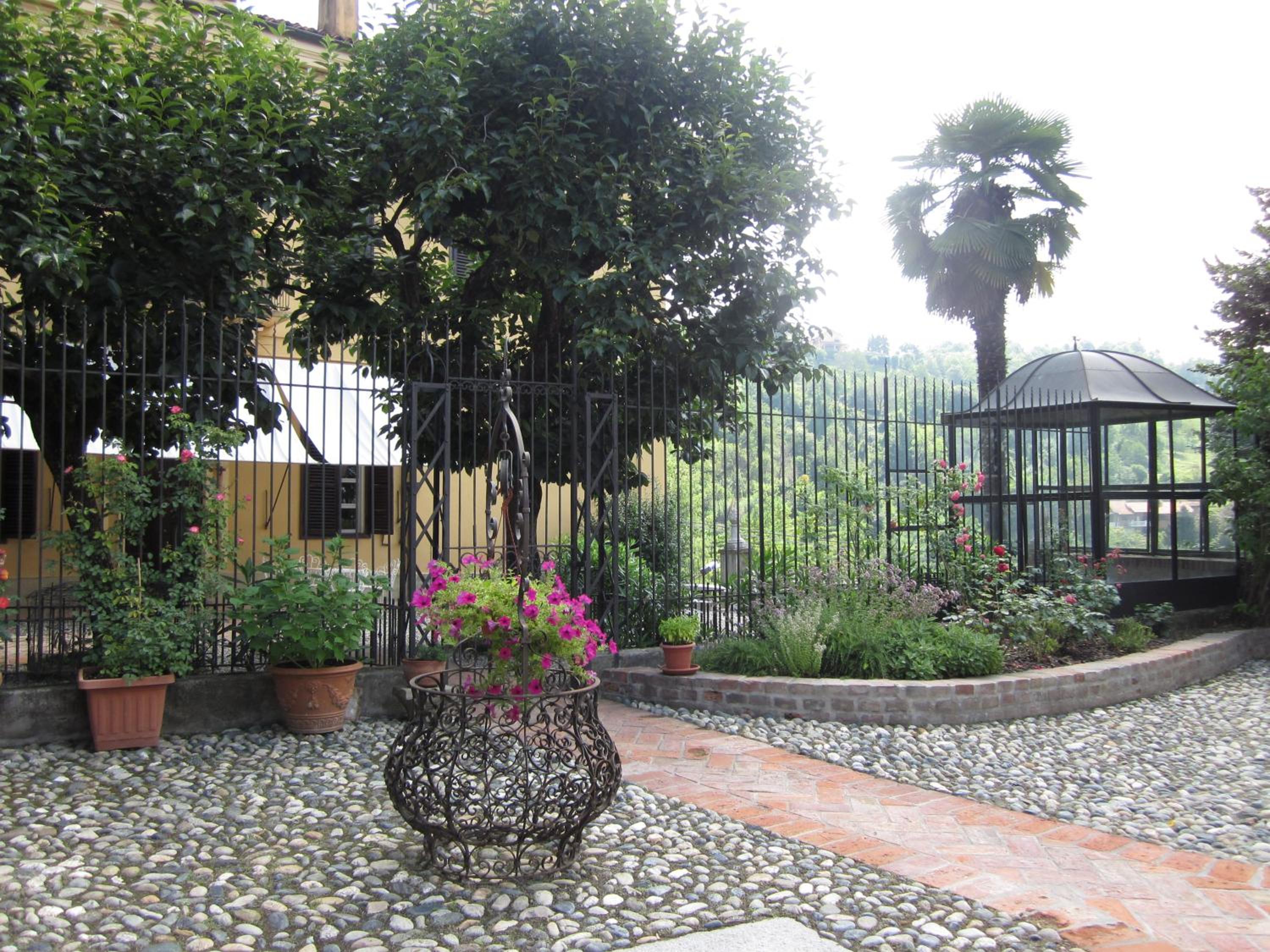 Photo 27