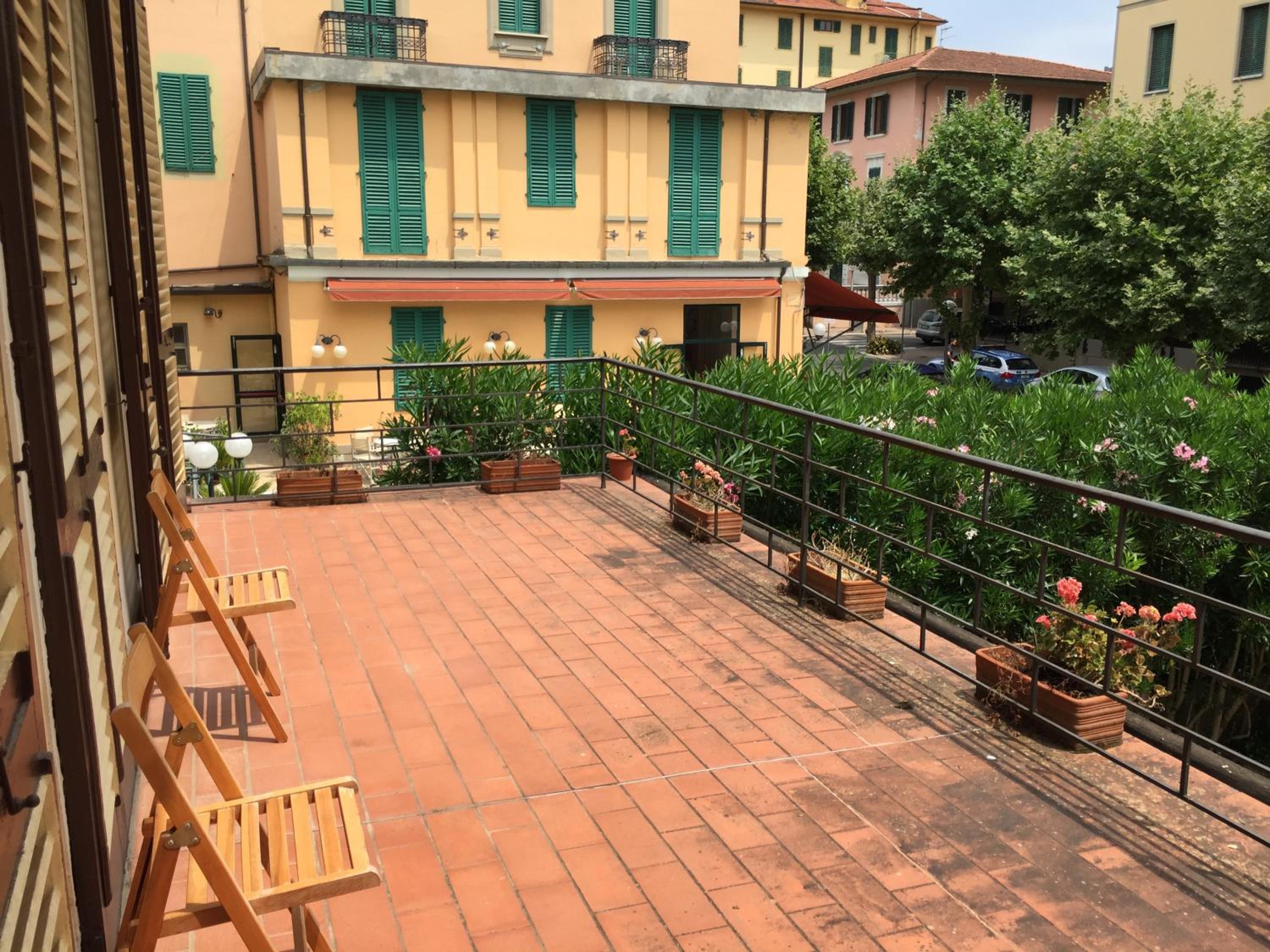 Villa Puccini view 3