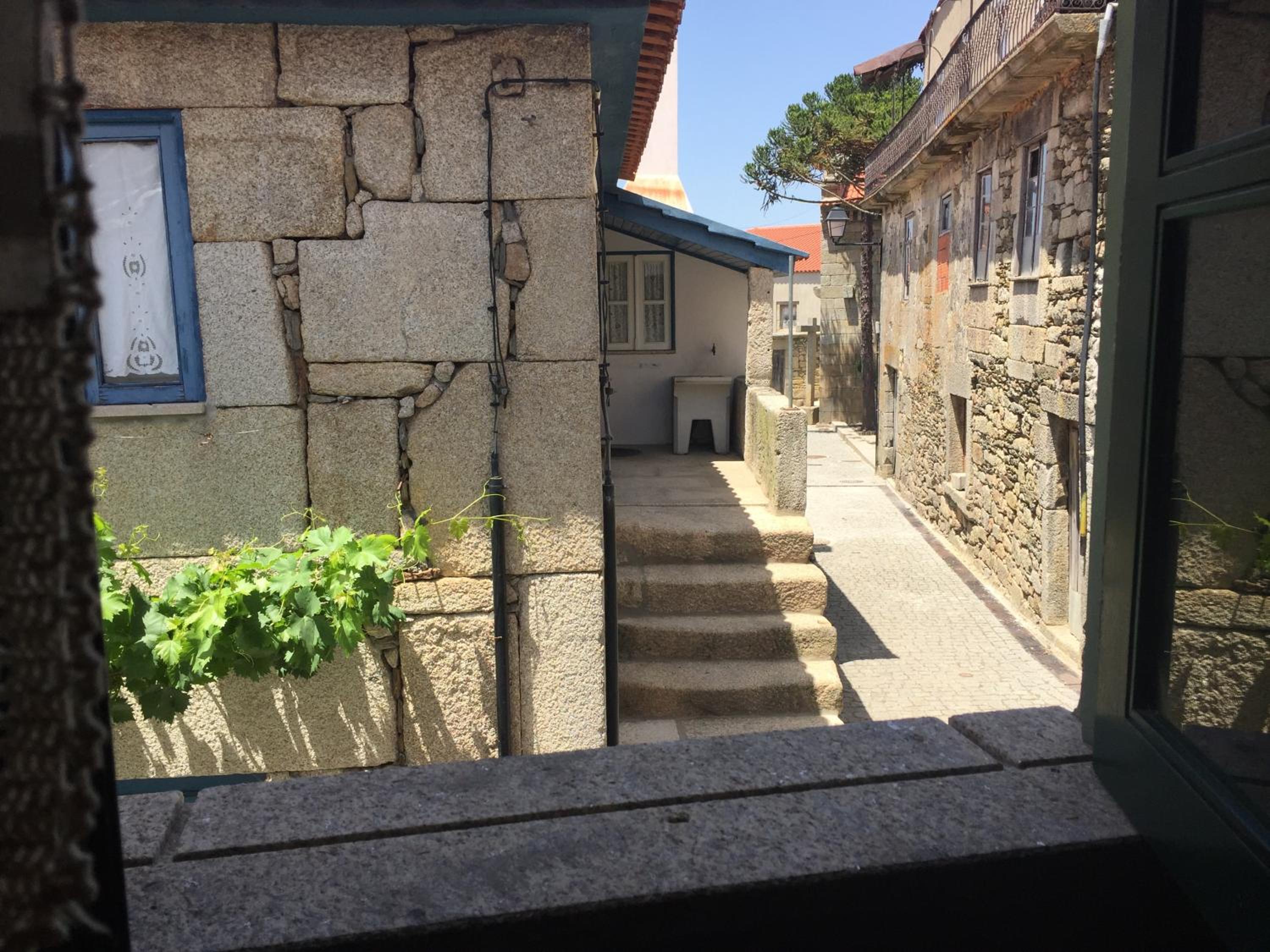 Photo 32