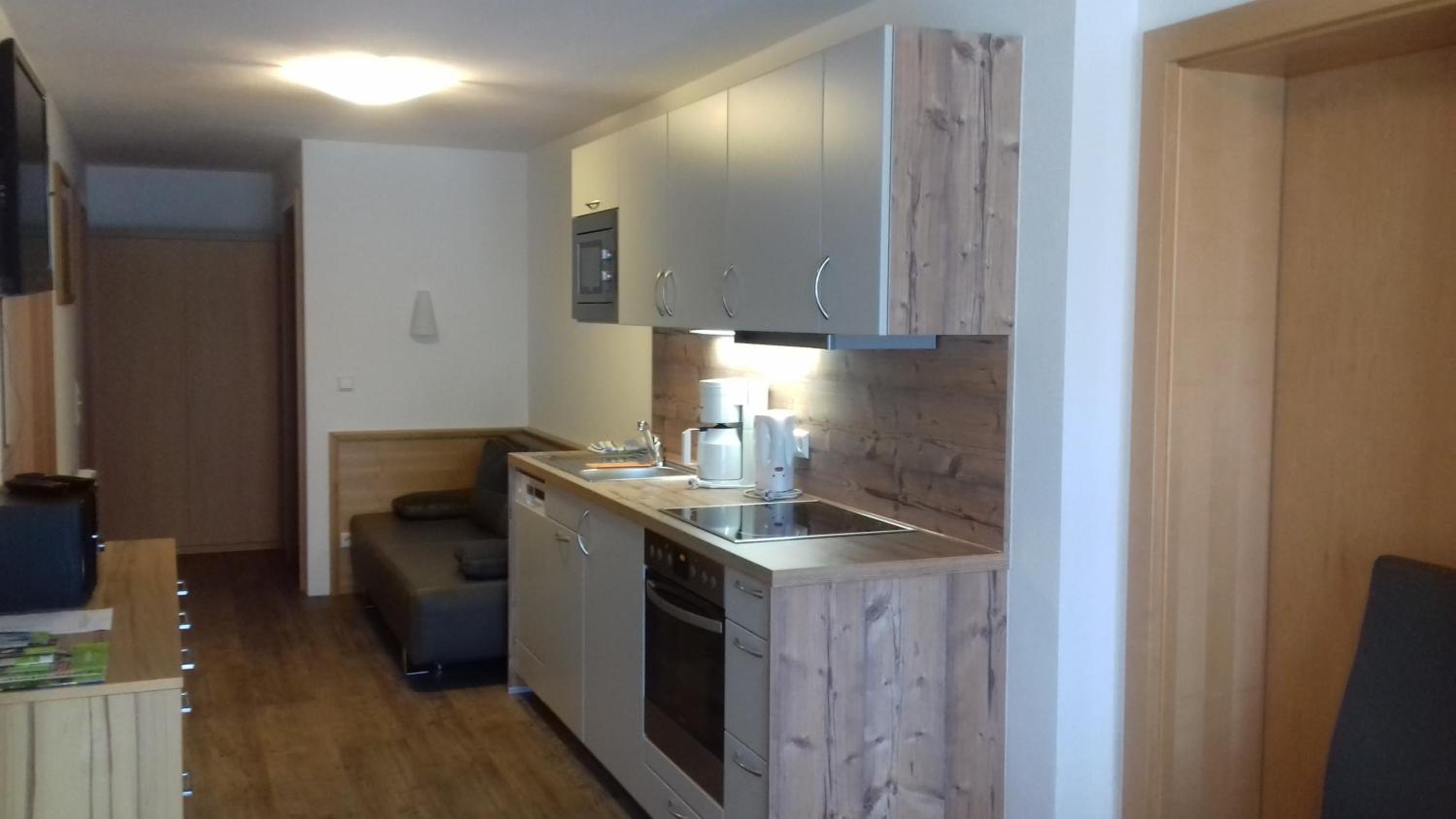 Ferienhaus u. Appartement Knauss view 3
