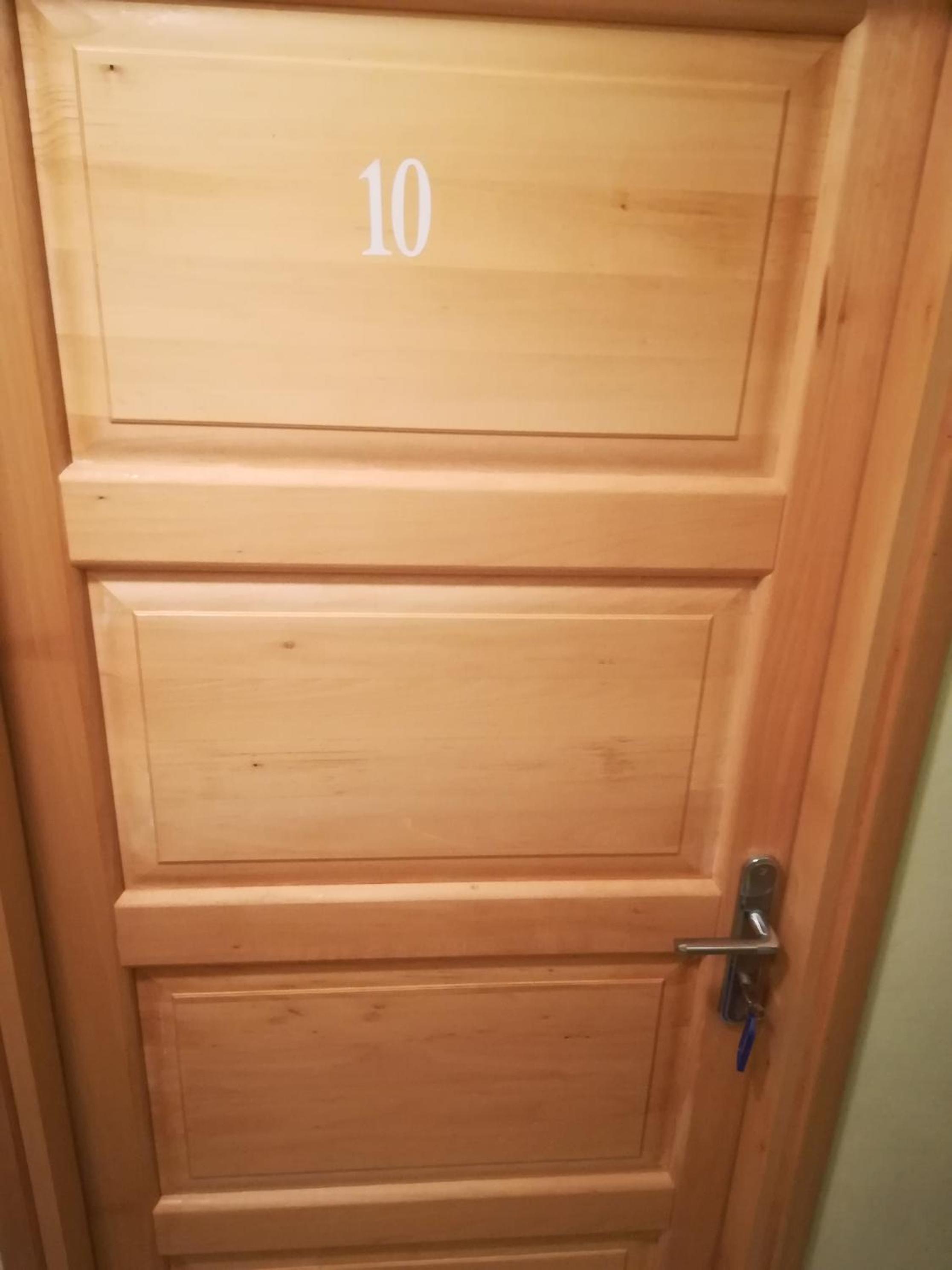 Photo 9