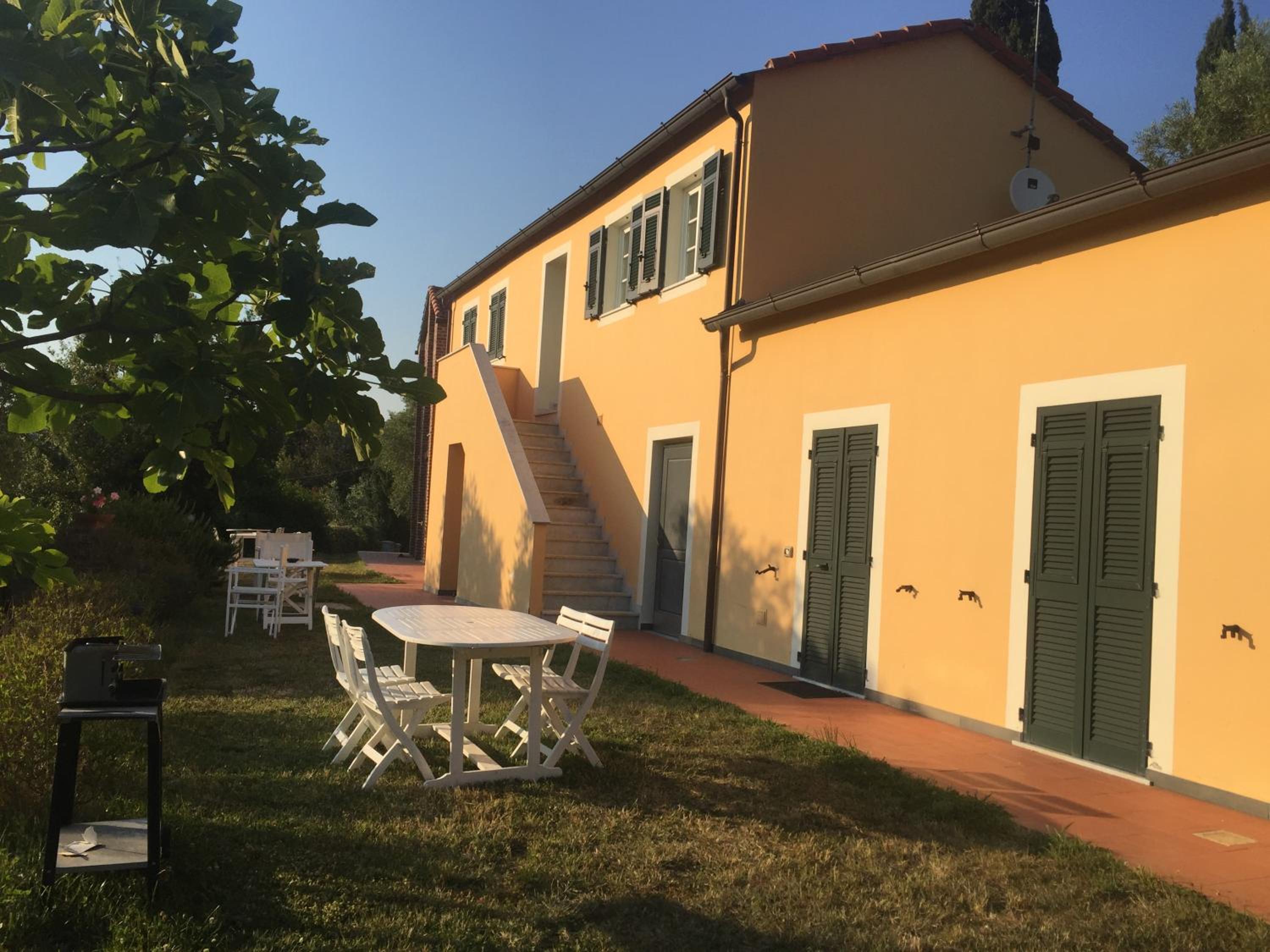 Residence Casali Romei view 4