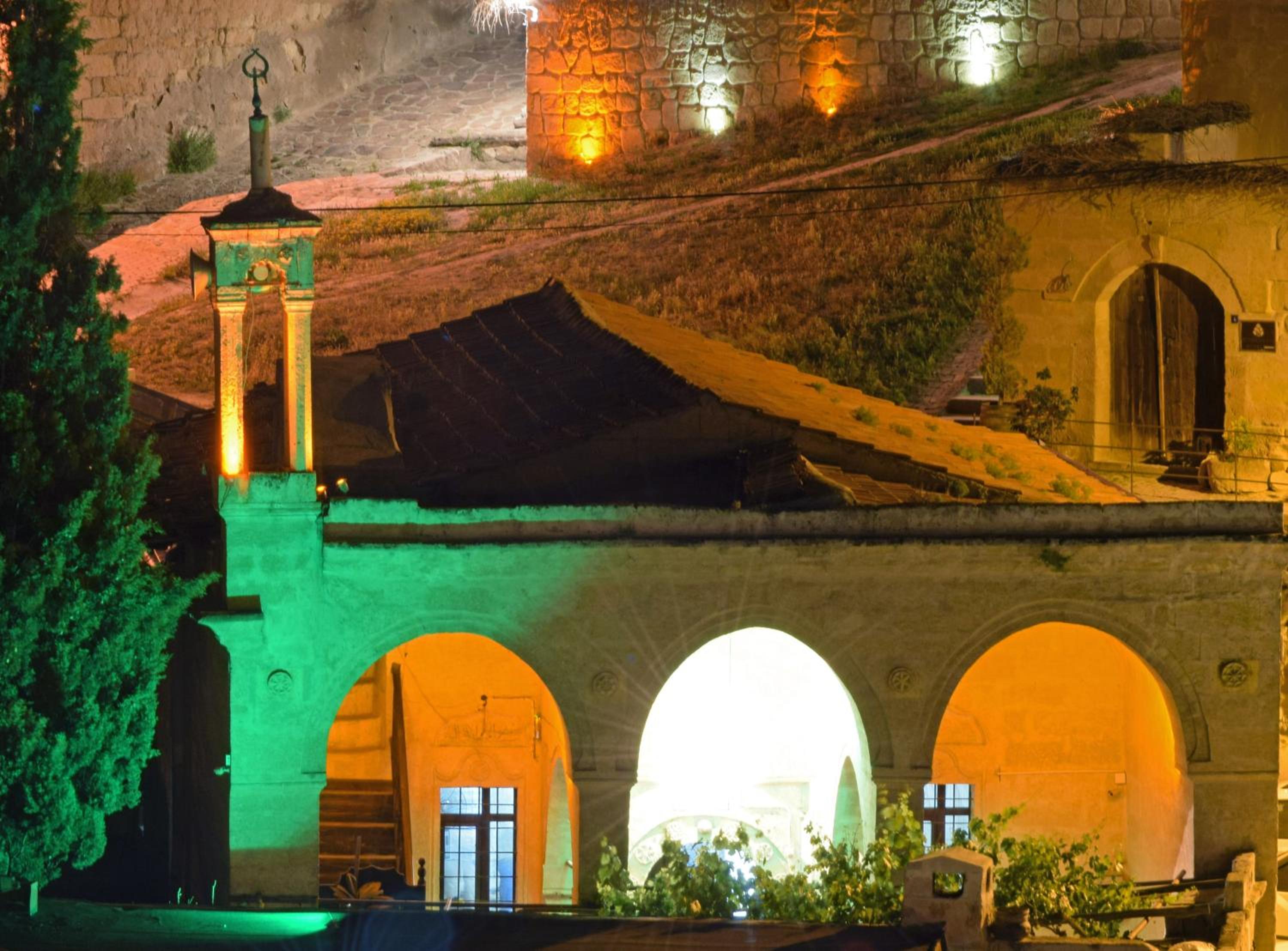 Hotel Tulip Cave Suites - Image 1