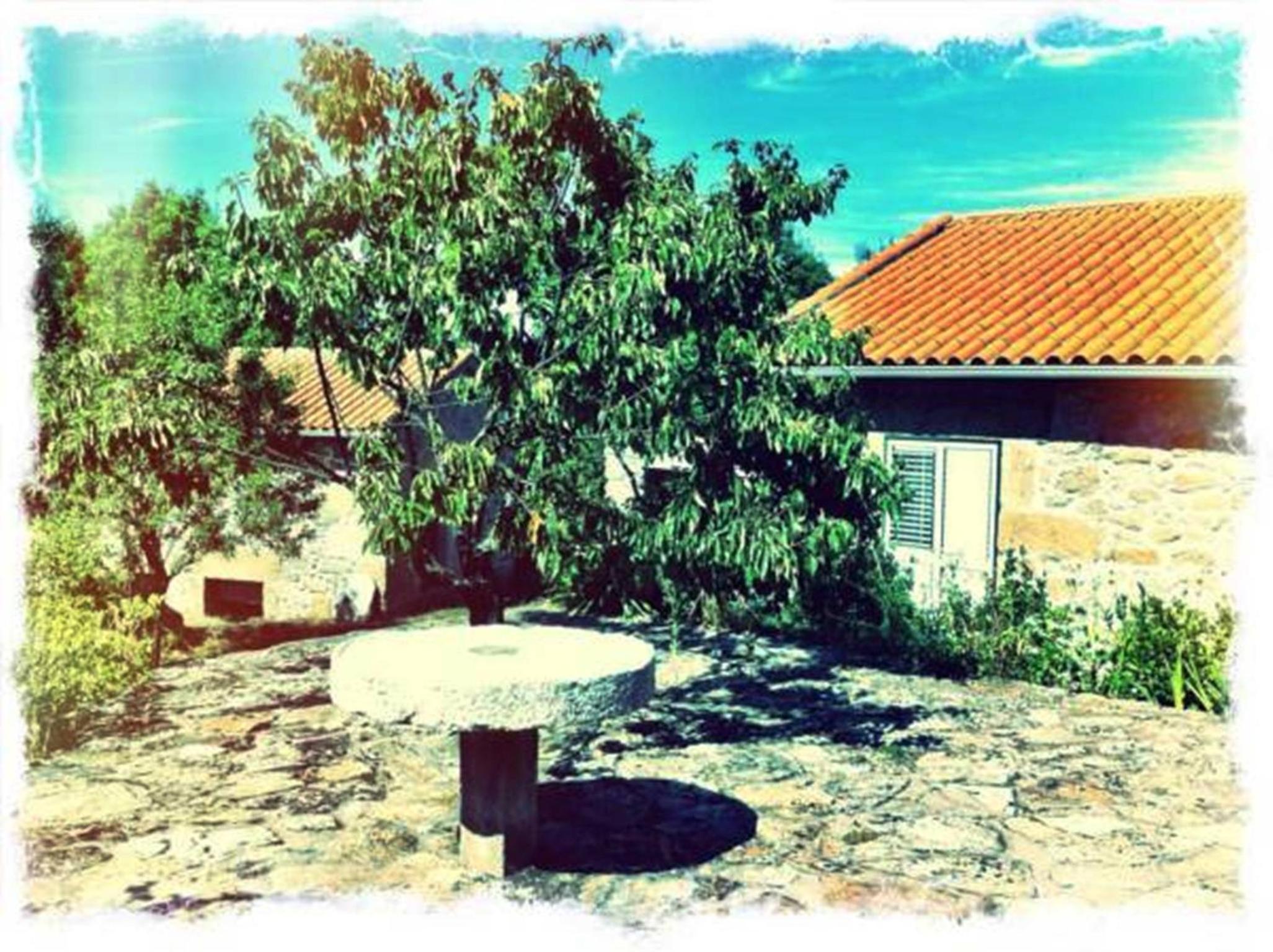 Casa de Malhoes view 2