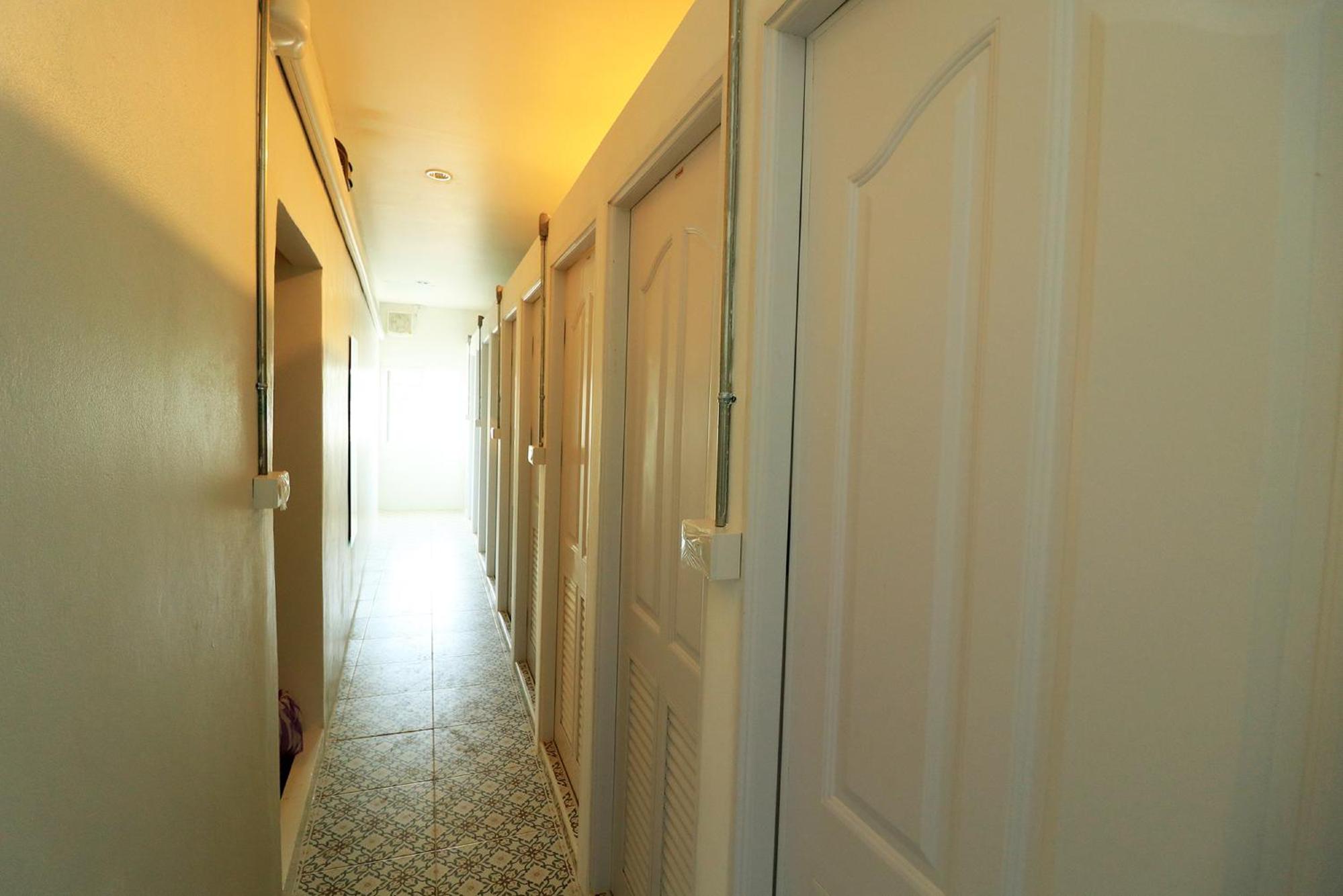Krit Hostel