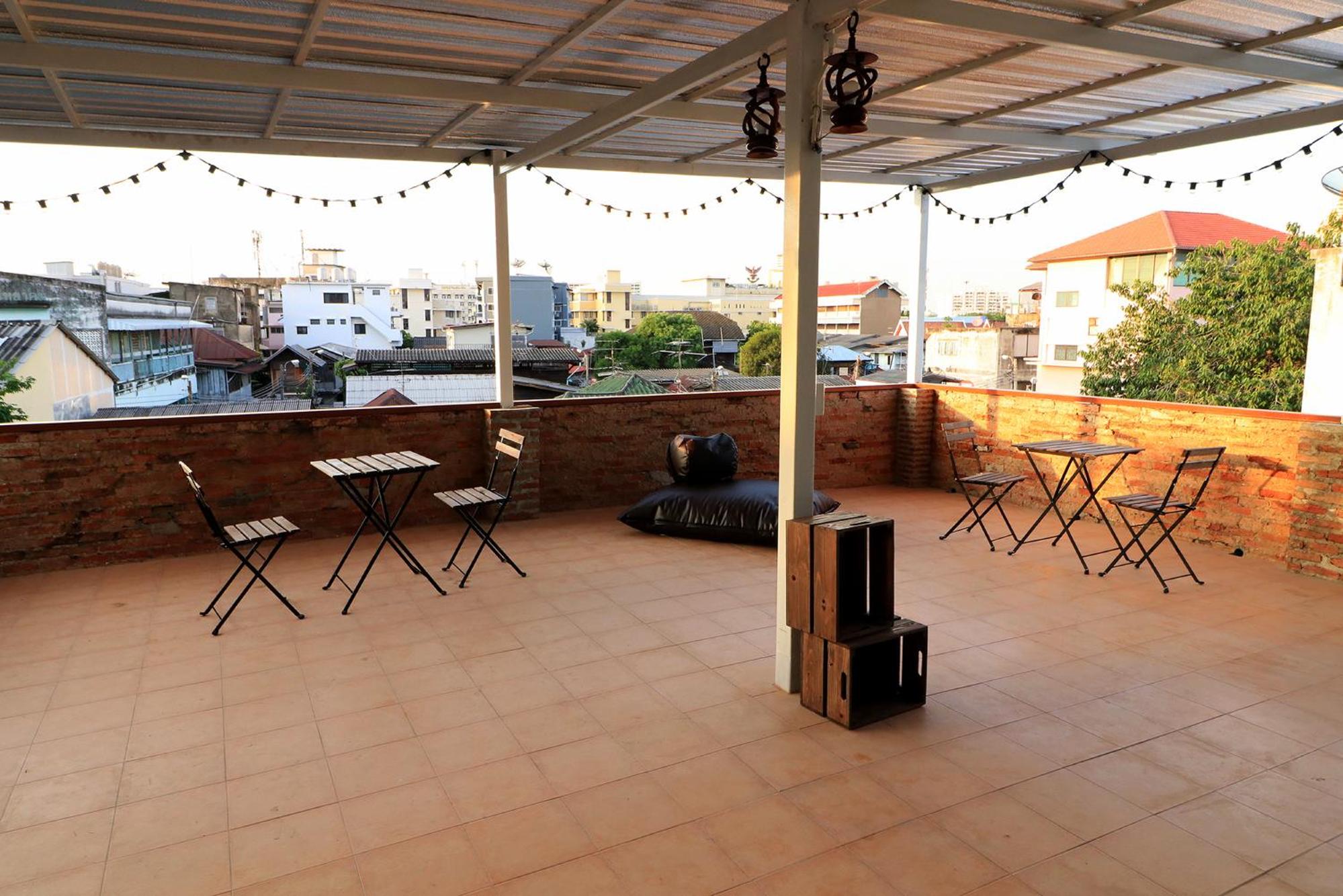Krit Hostel