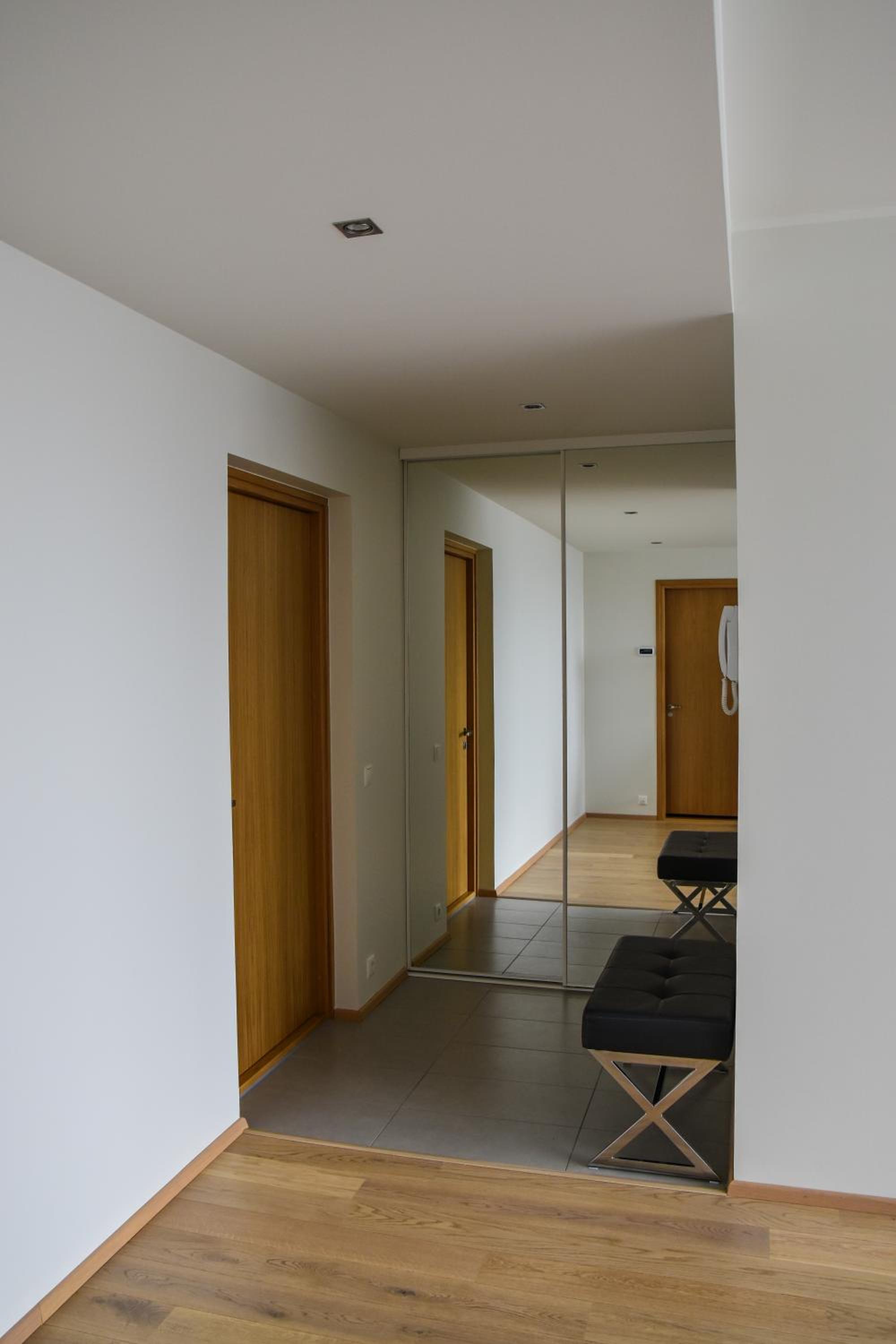 Mardi Downtown Apartment view 4