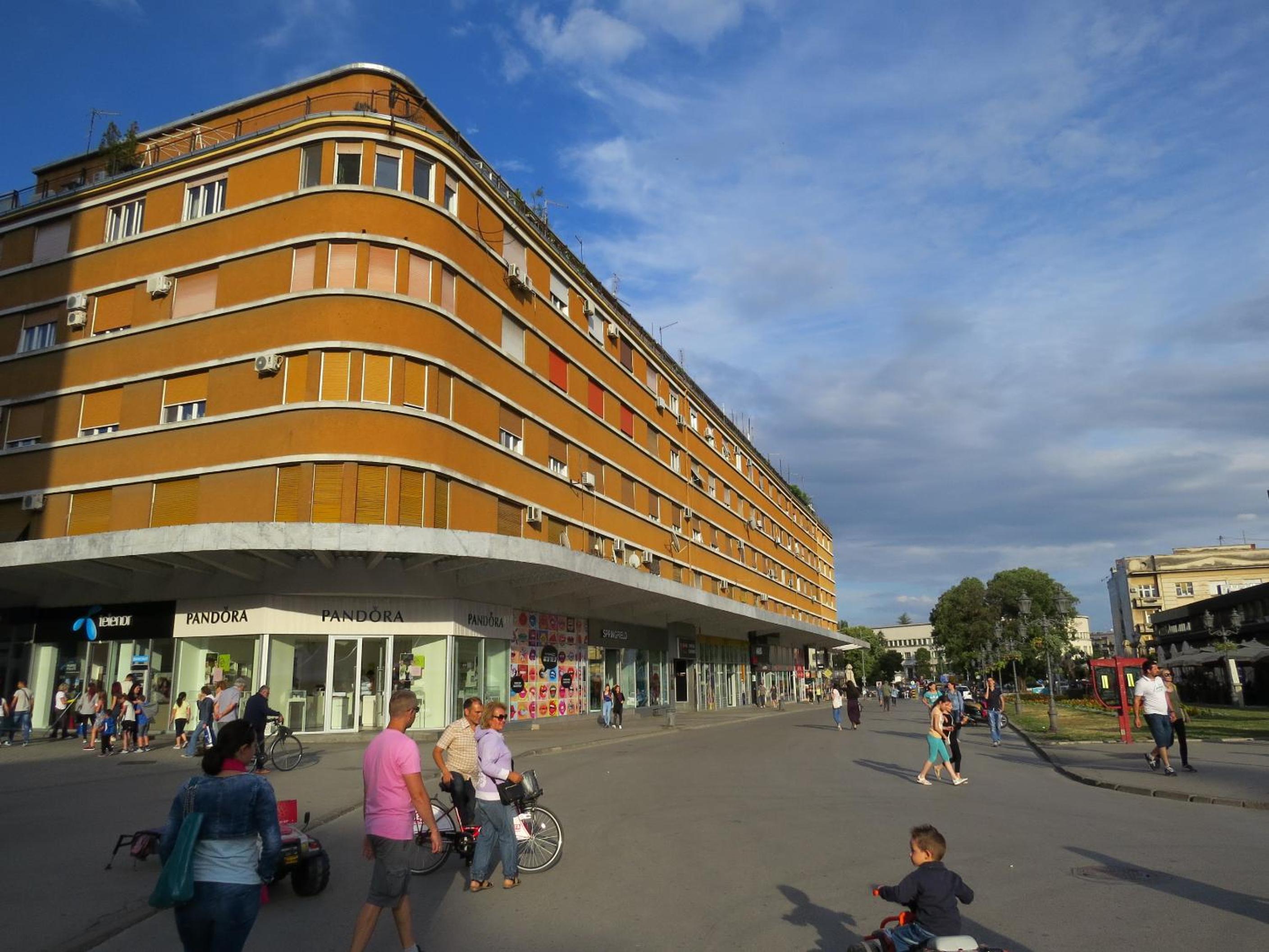 Photo 12