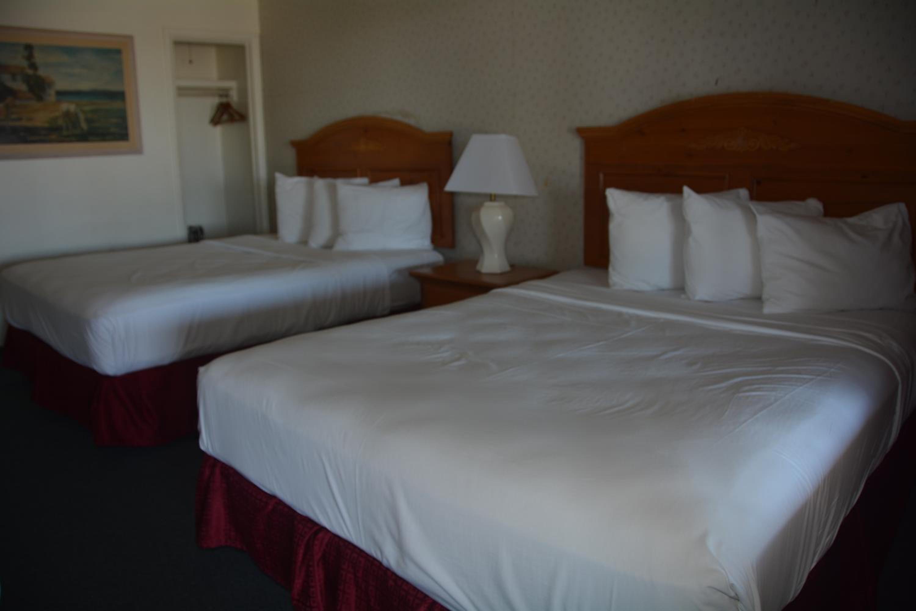 Pacific Sunset Inn