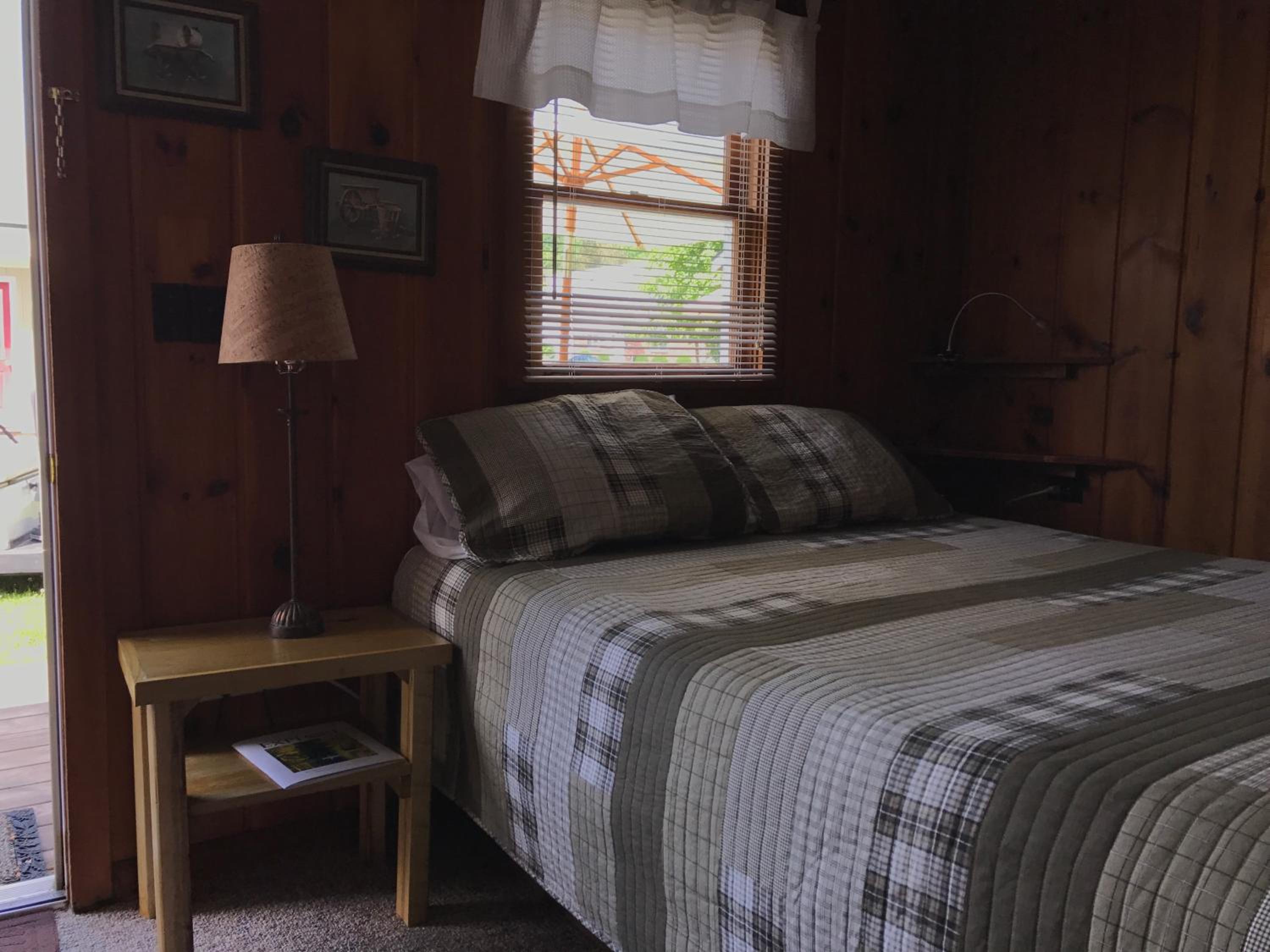 Cedar Ridge Cabins