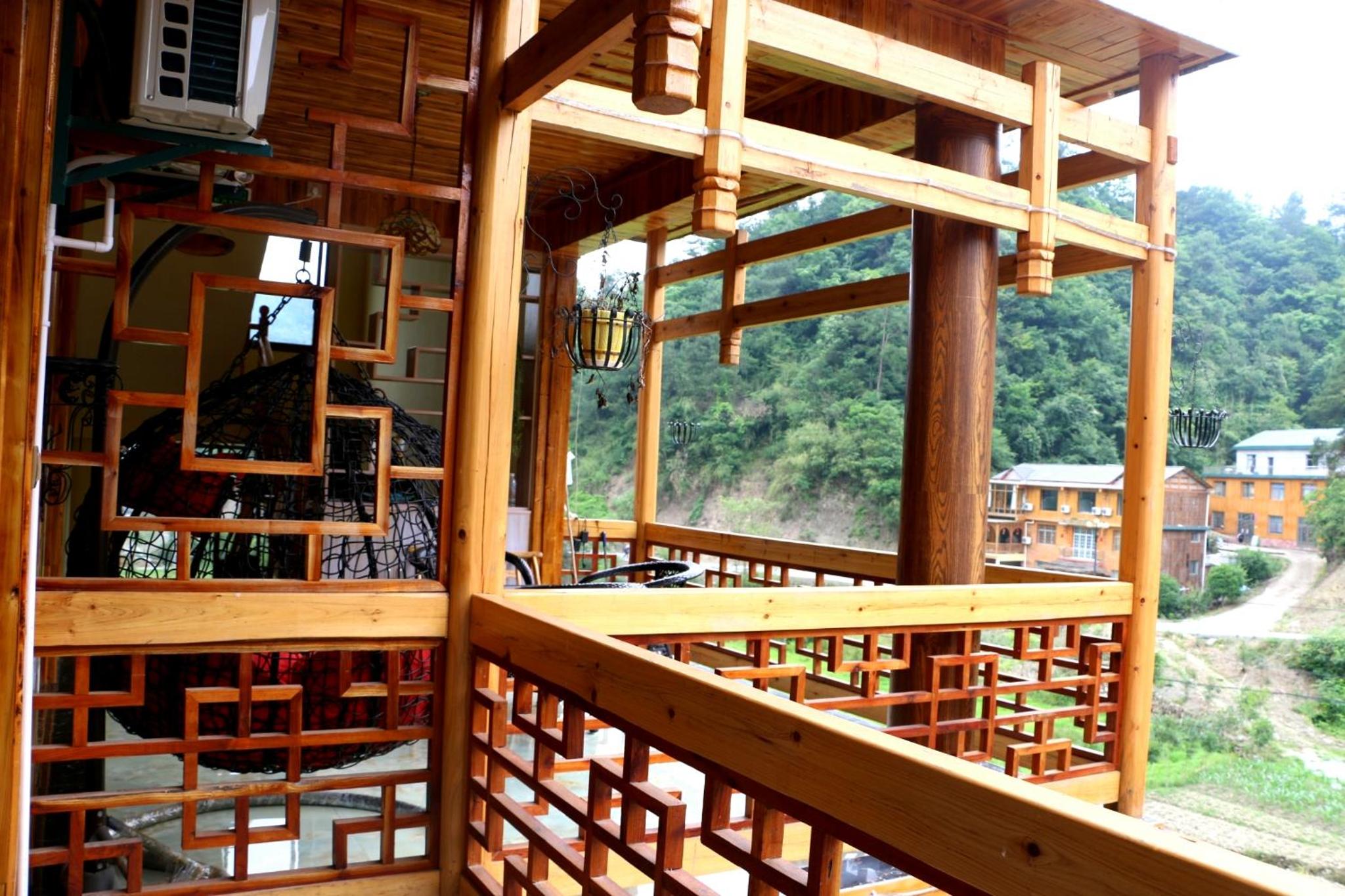 Zhangjiajie one step to heaven inn (Yangjiajie ticket office)