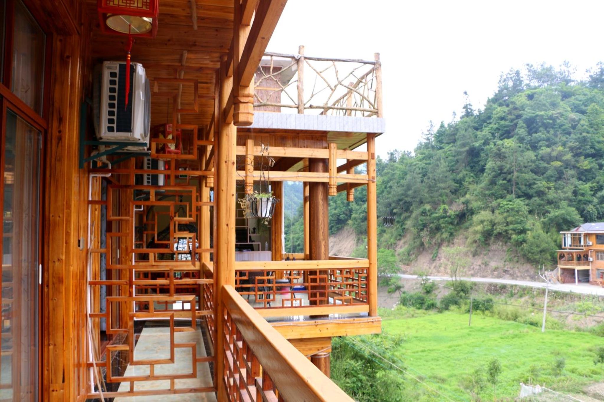 Zhangjiajie one step to heaven inn (Yangjiajie ticket office)