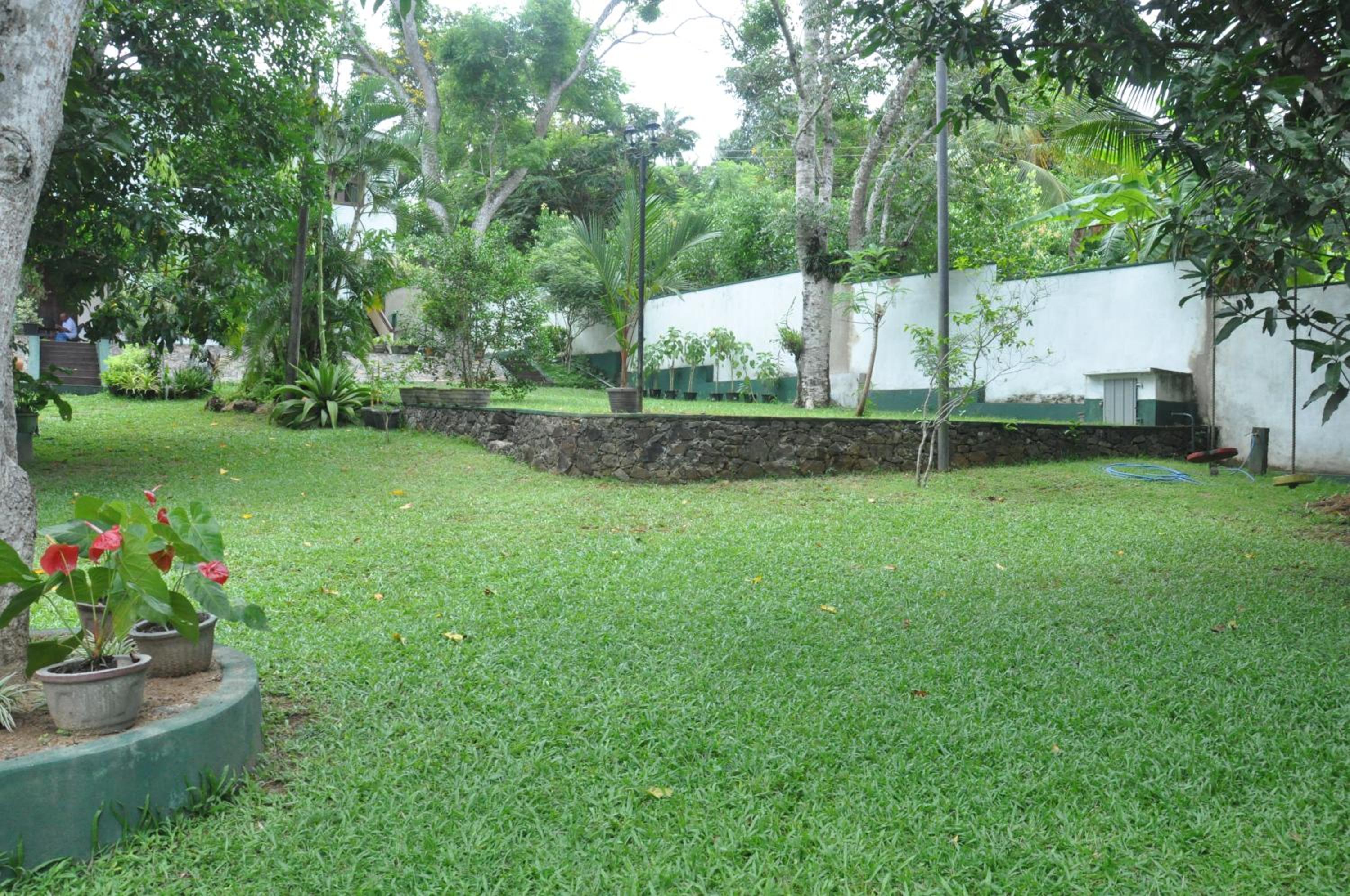 Samanala Garden Holiday Home