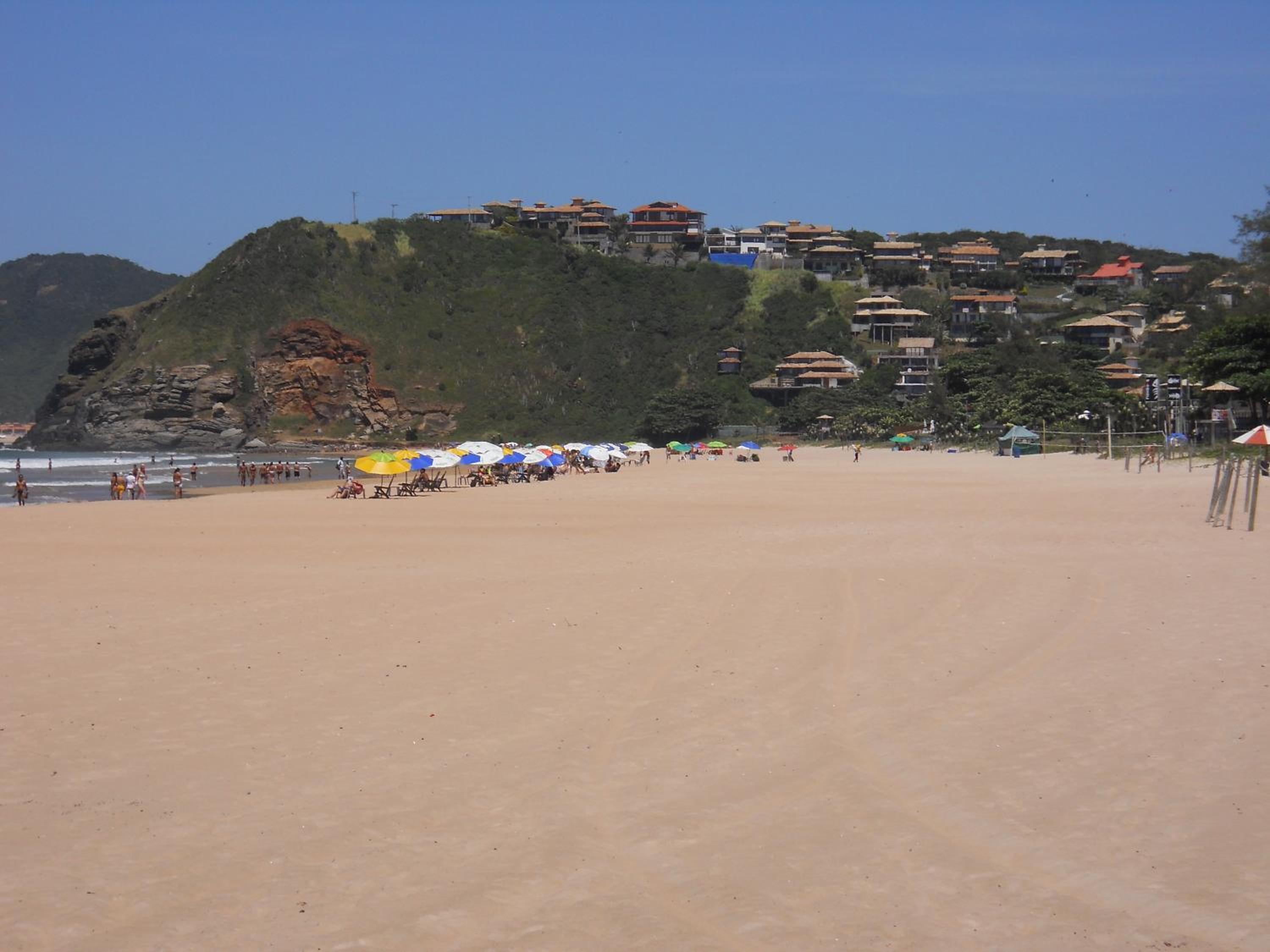 Casa e piscina privativa, vista para o mar em condomínio pé na areia