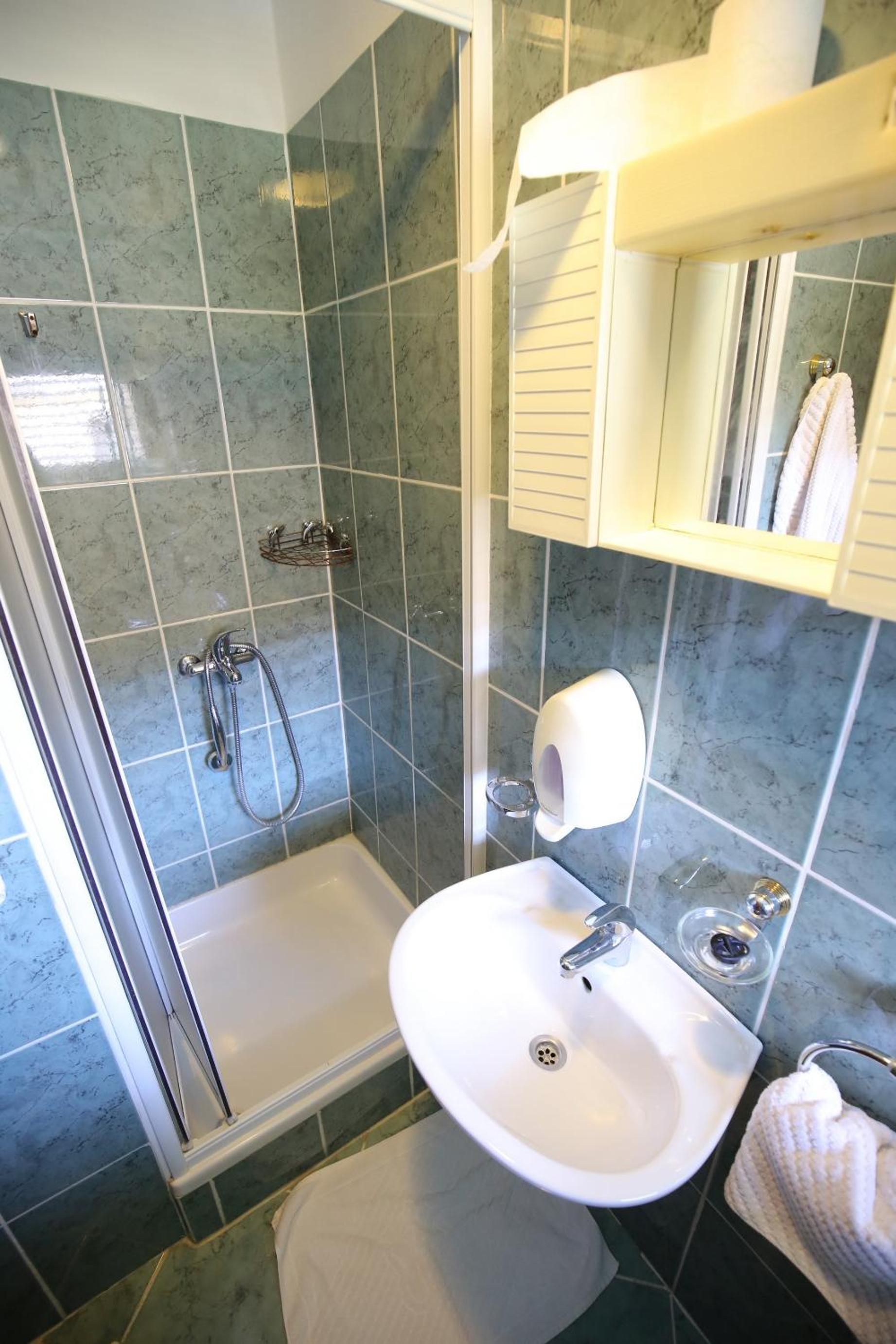 Photo 69