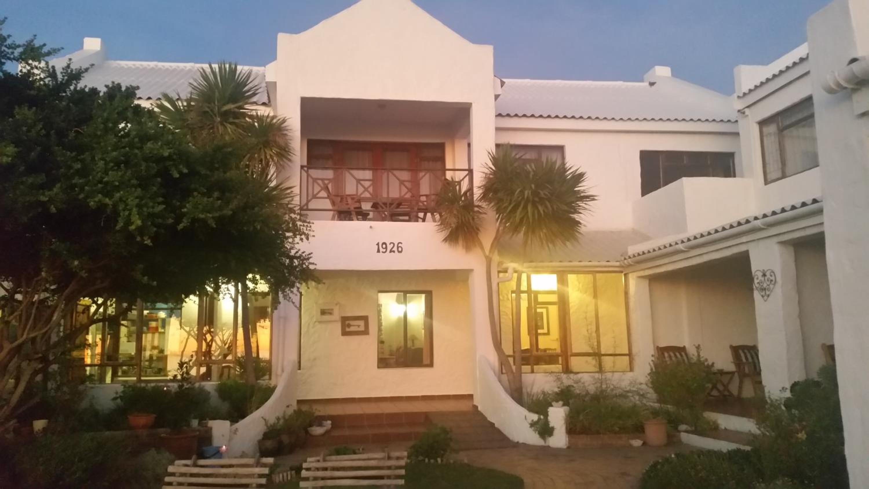 Saxon Lodge