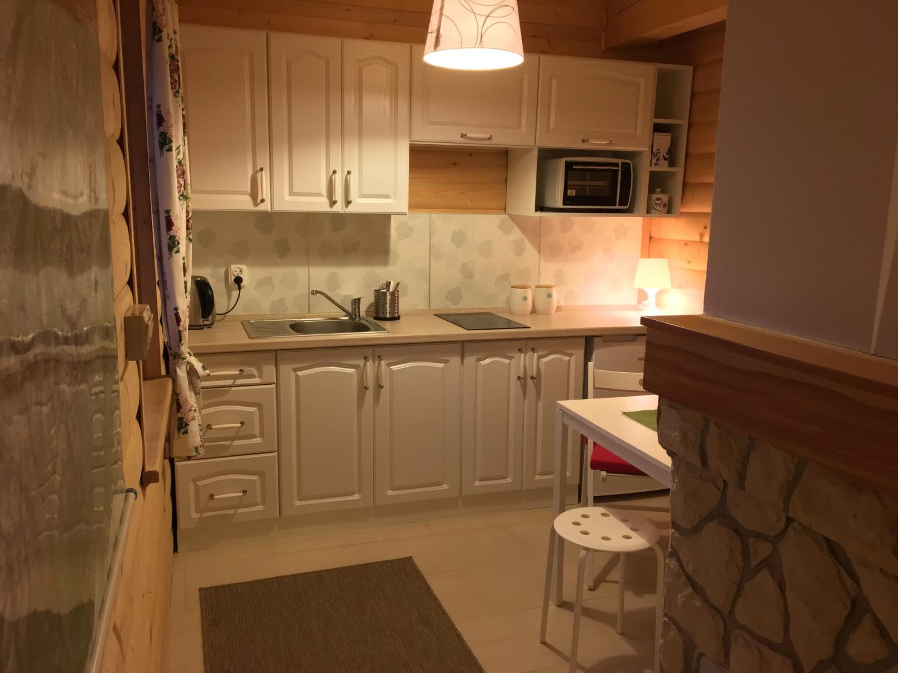 Photo 18