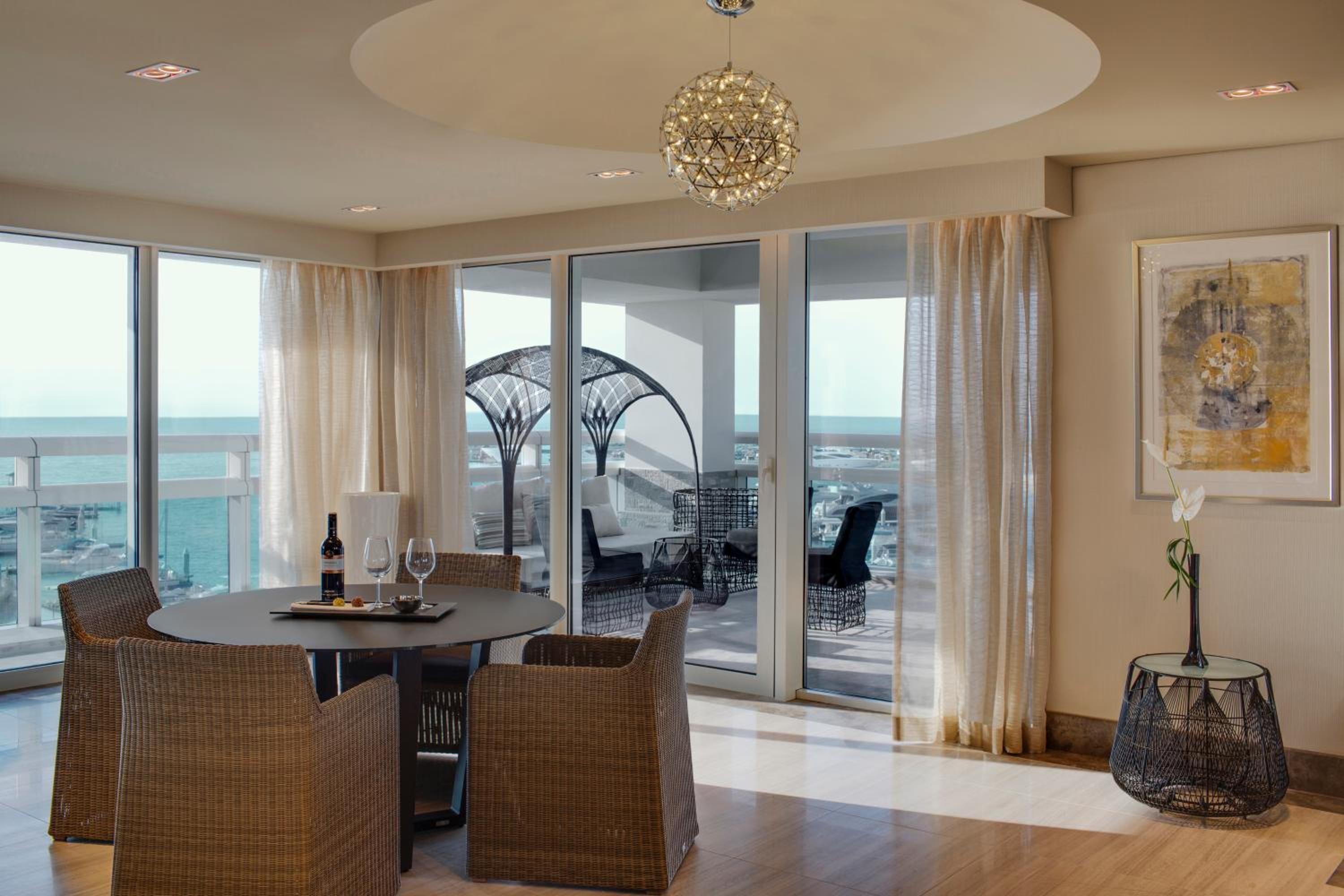 The Art Hotel & Resort