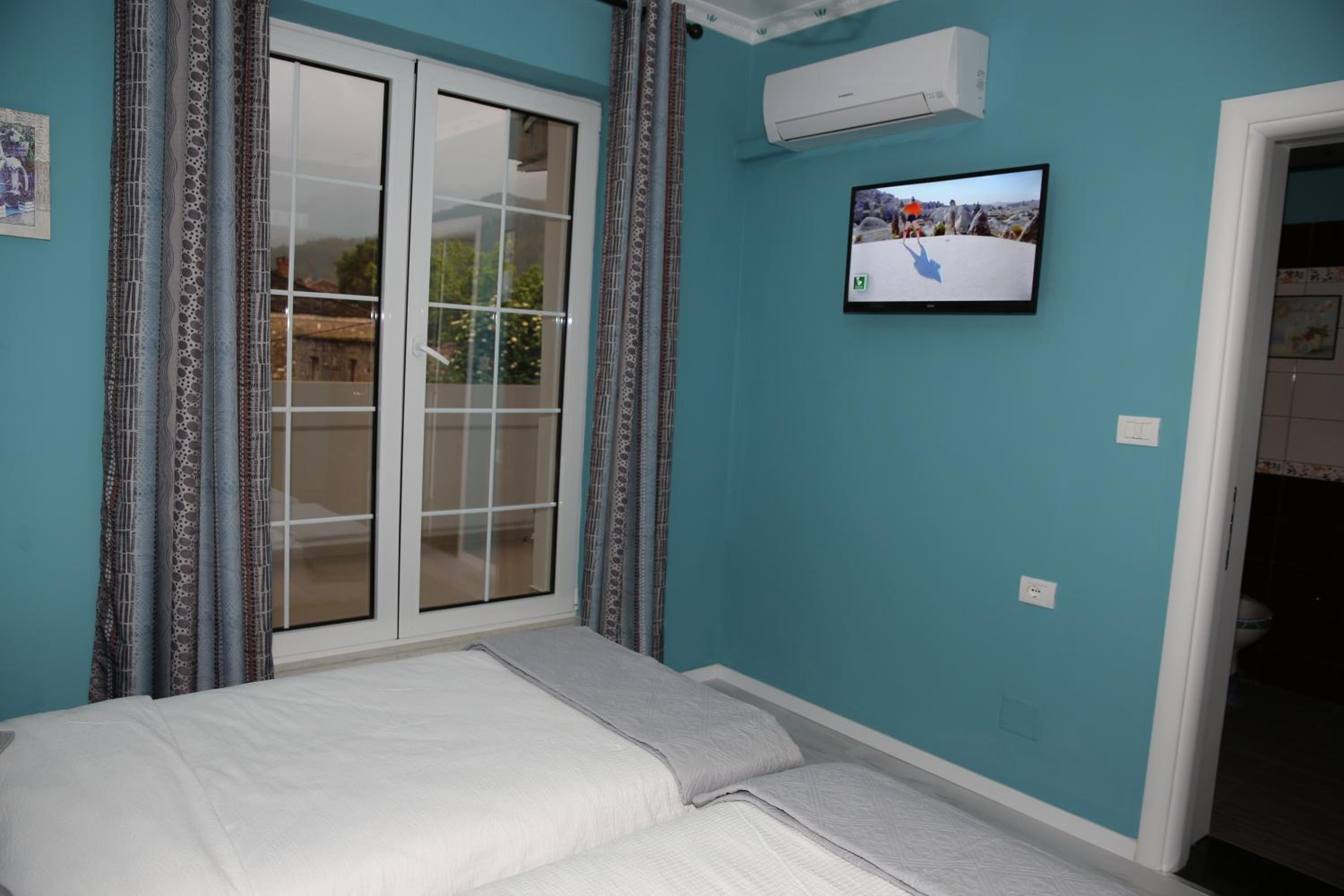 Funky Boutique Hotel & Adventures