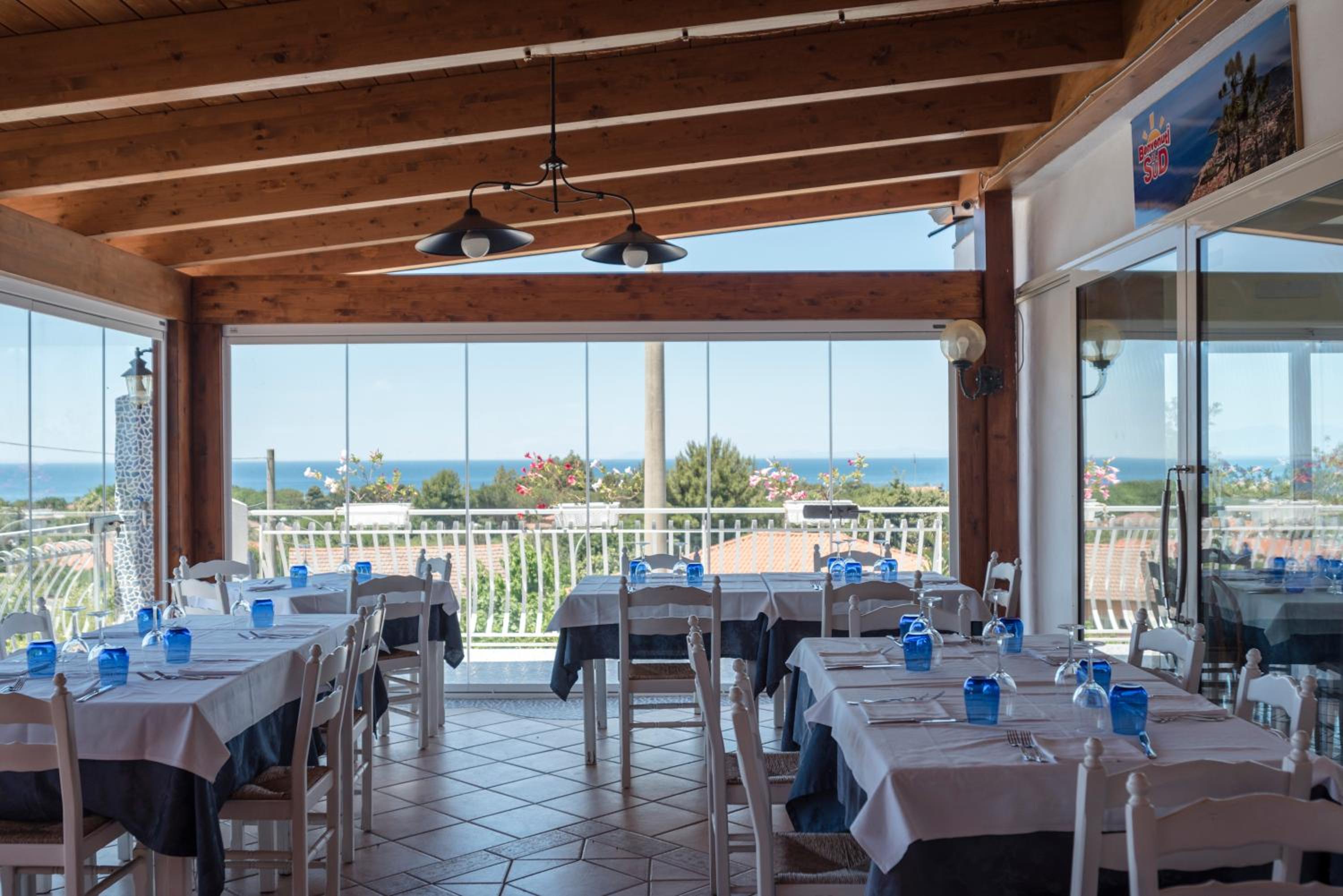 Hotel Ristorante Colleverde photo 2