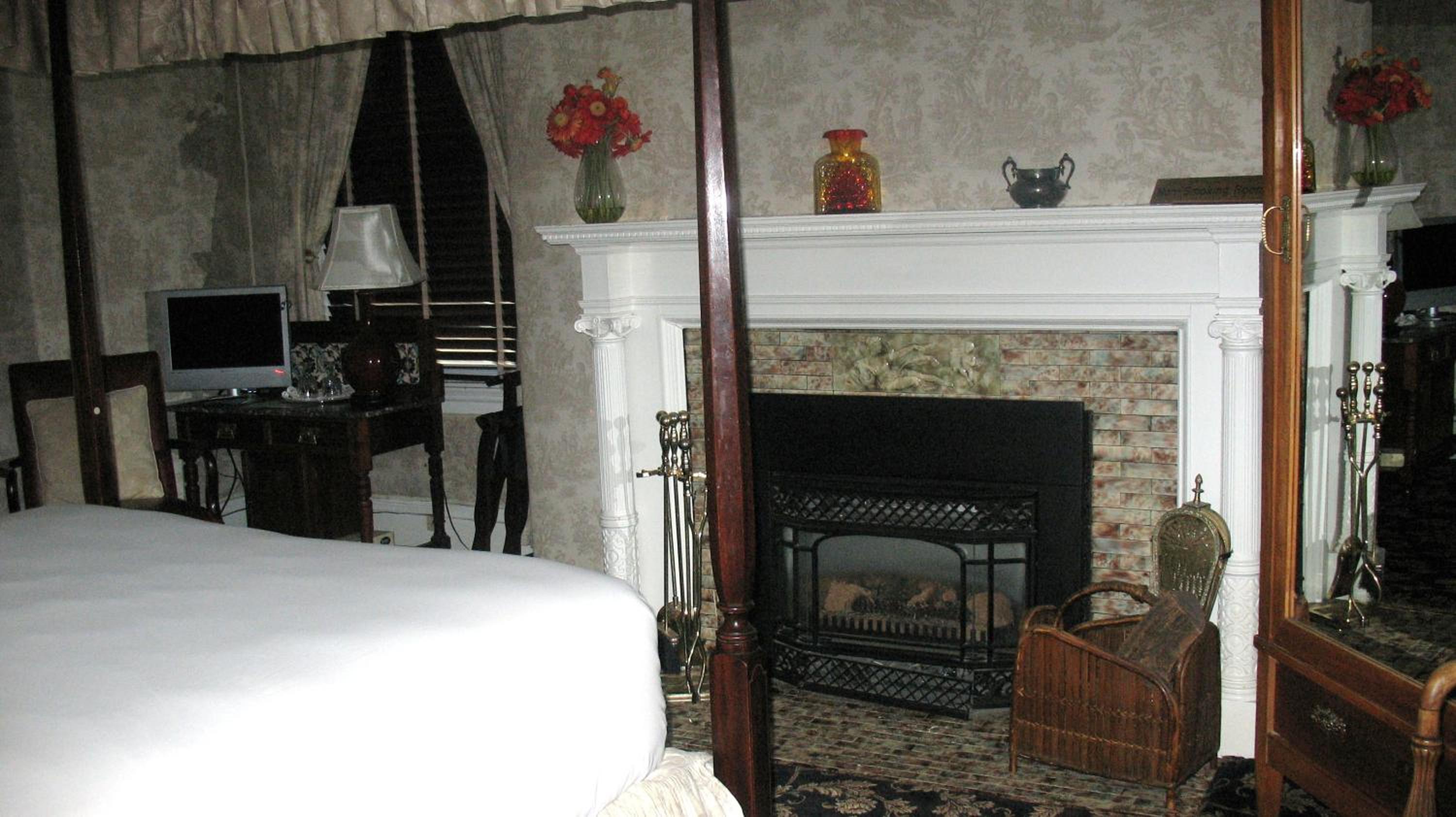 A Cambridge House Inn - Property Image 8