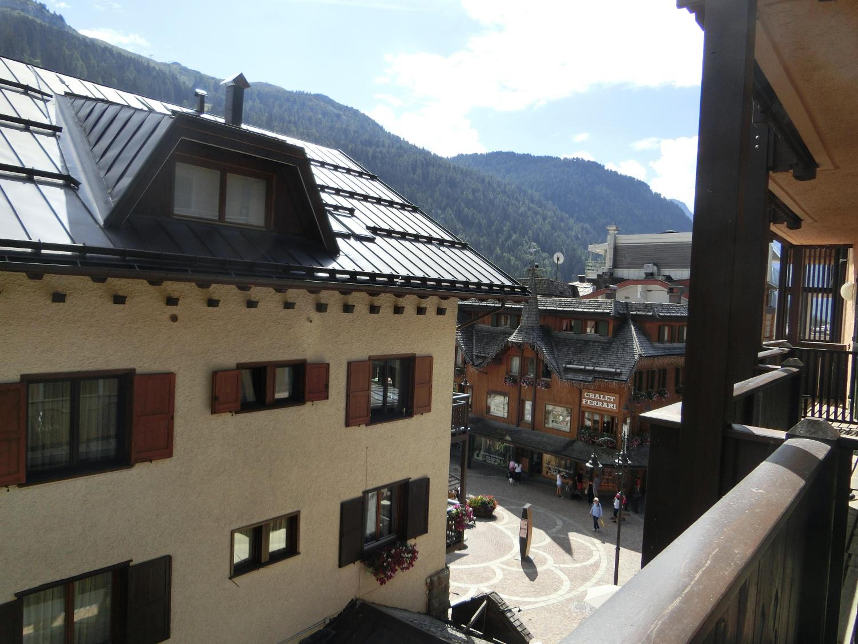Sport Campiglio Apartment view 3