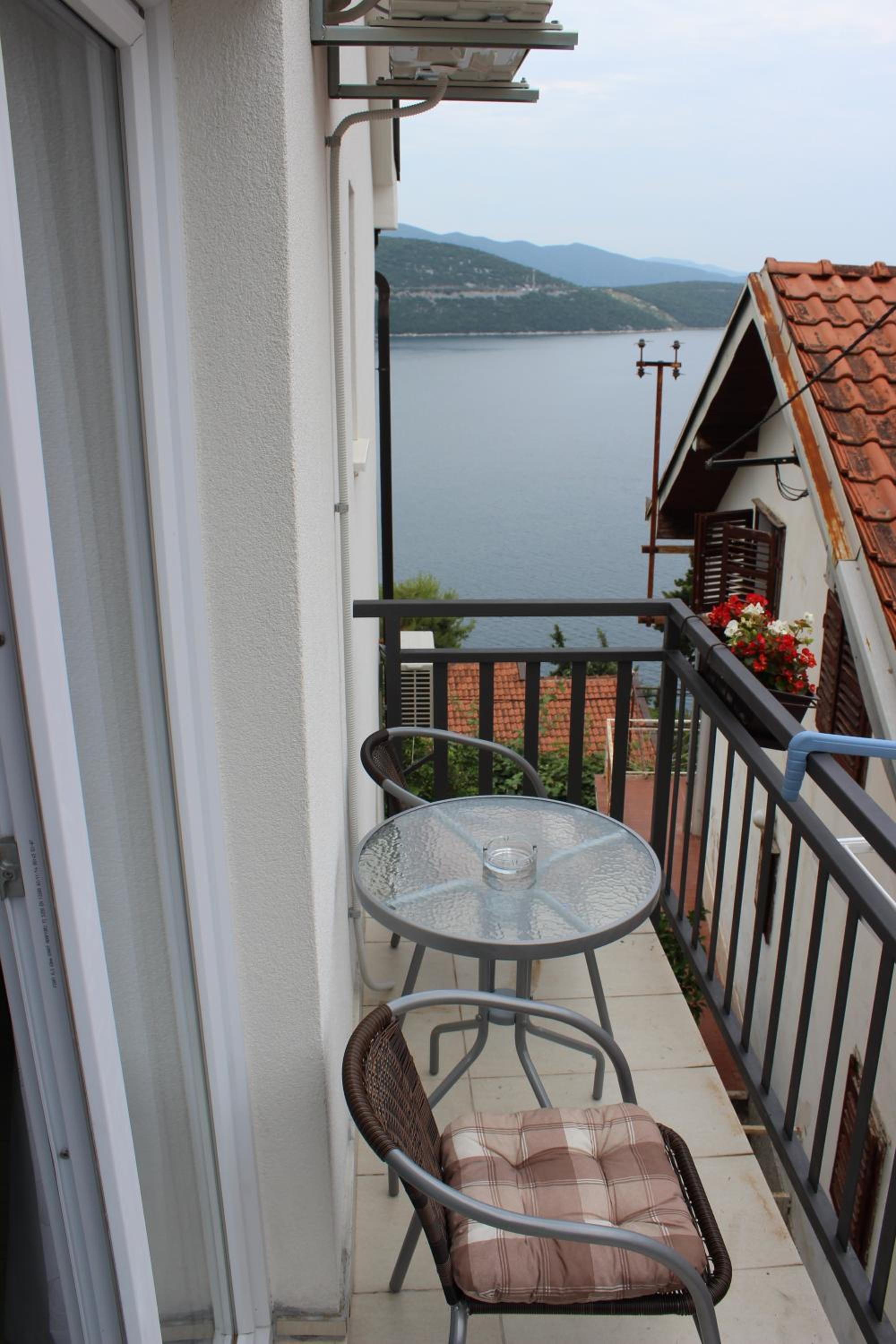 Guest House Put
