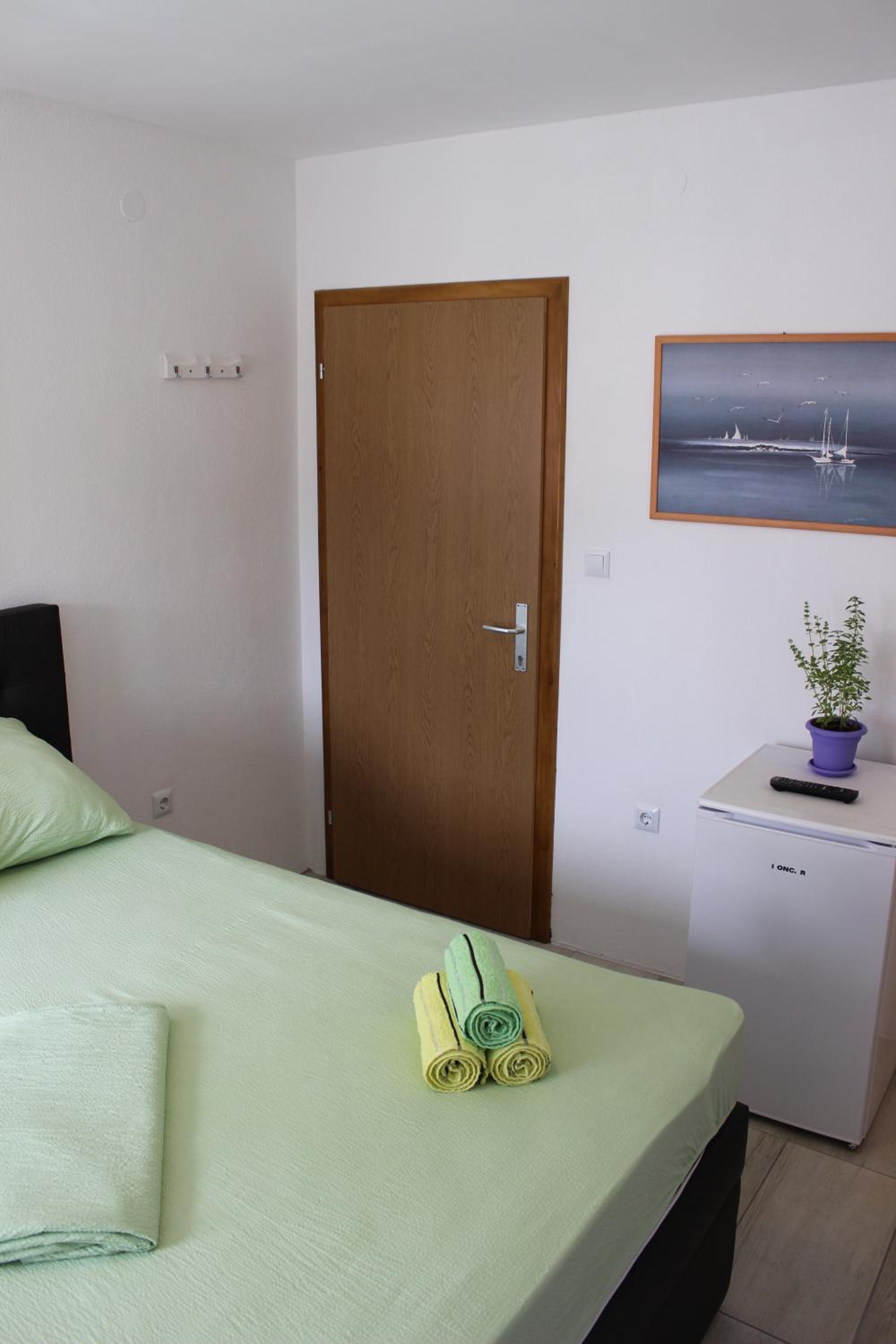 Guest House Put