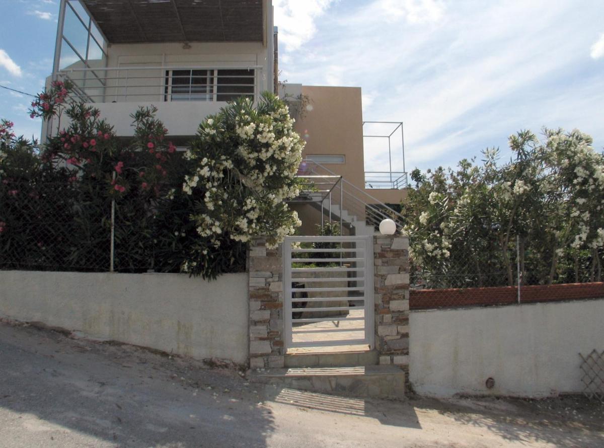 Garden house Karystos photo 5