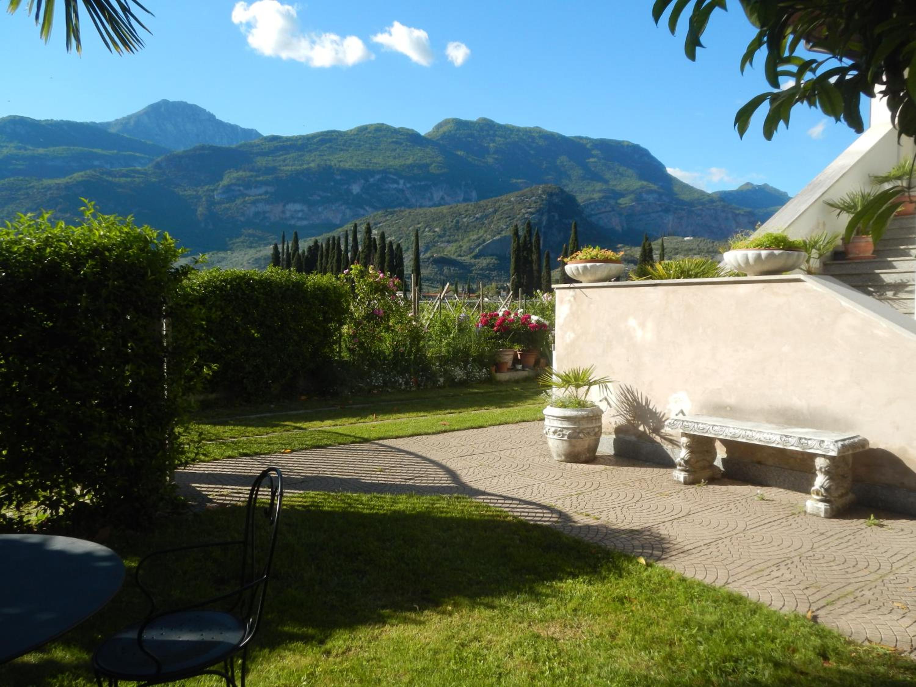 Photo 28